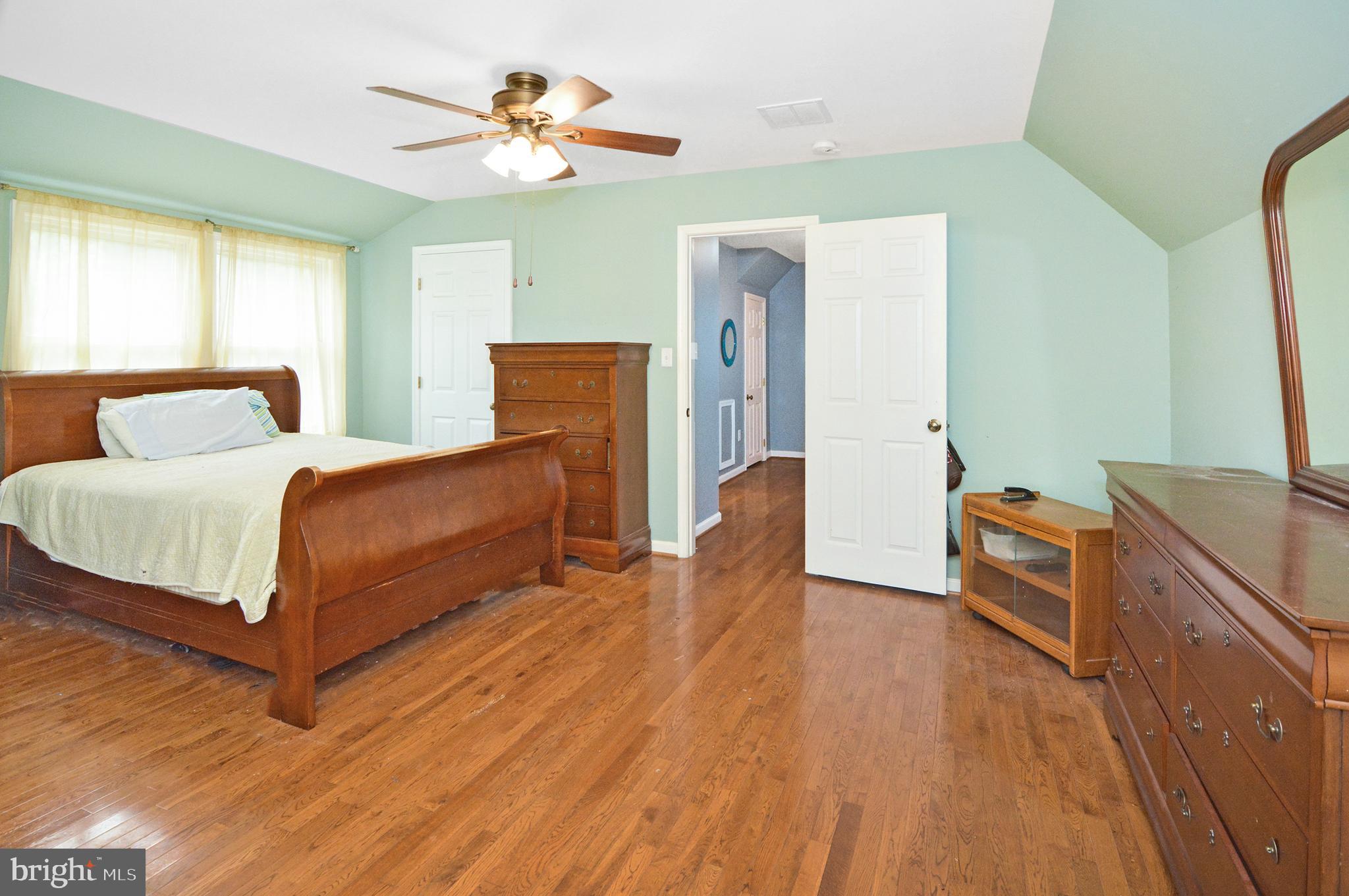 WHITELEY - Residential