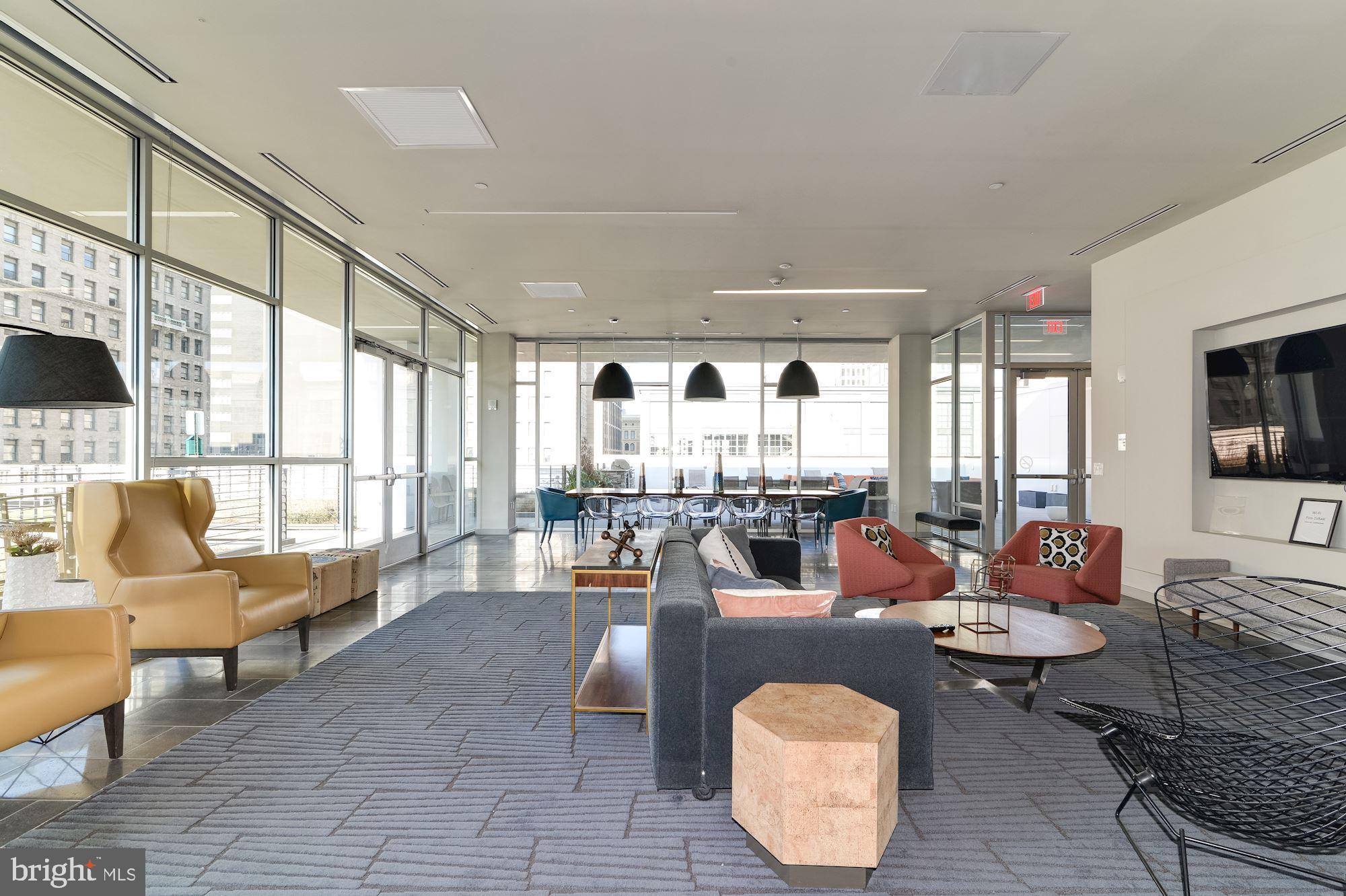 WASHINGTON SQ - Residential Lease