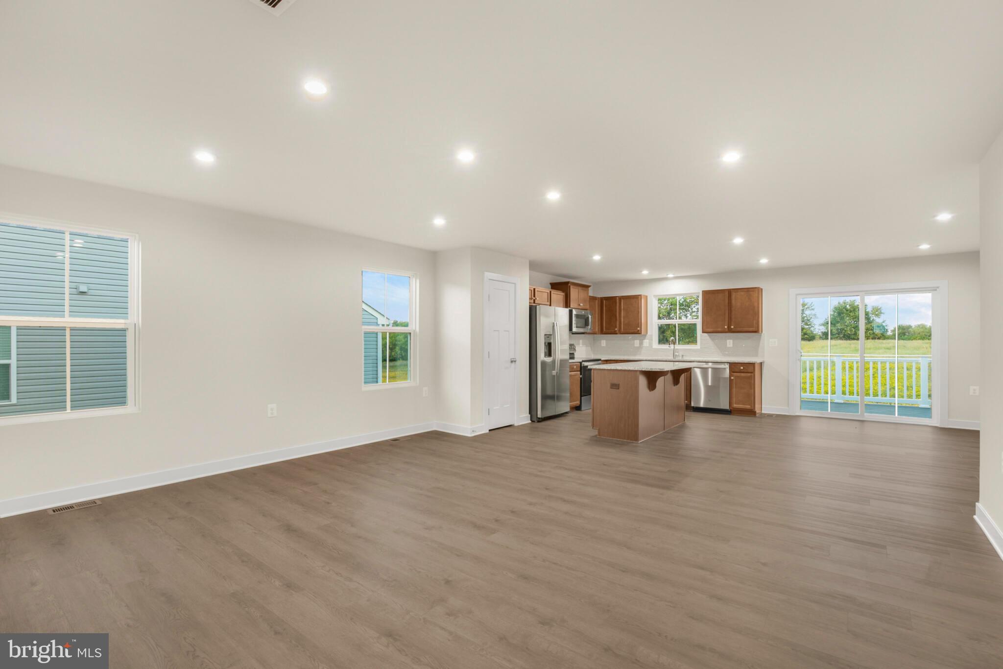 ARCADIA NORTH - Residential