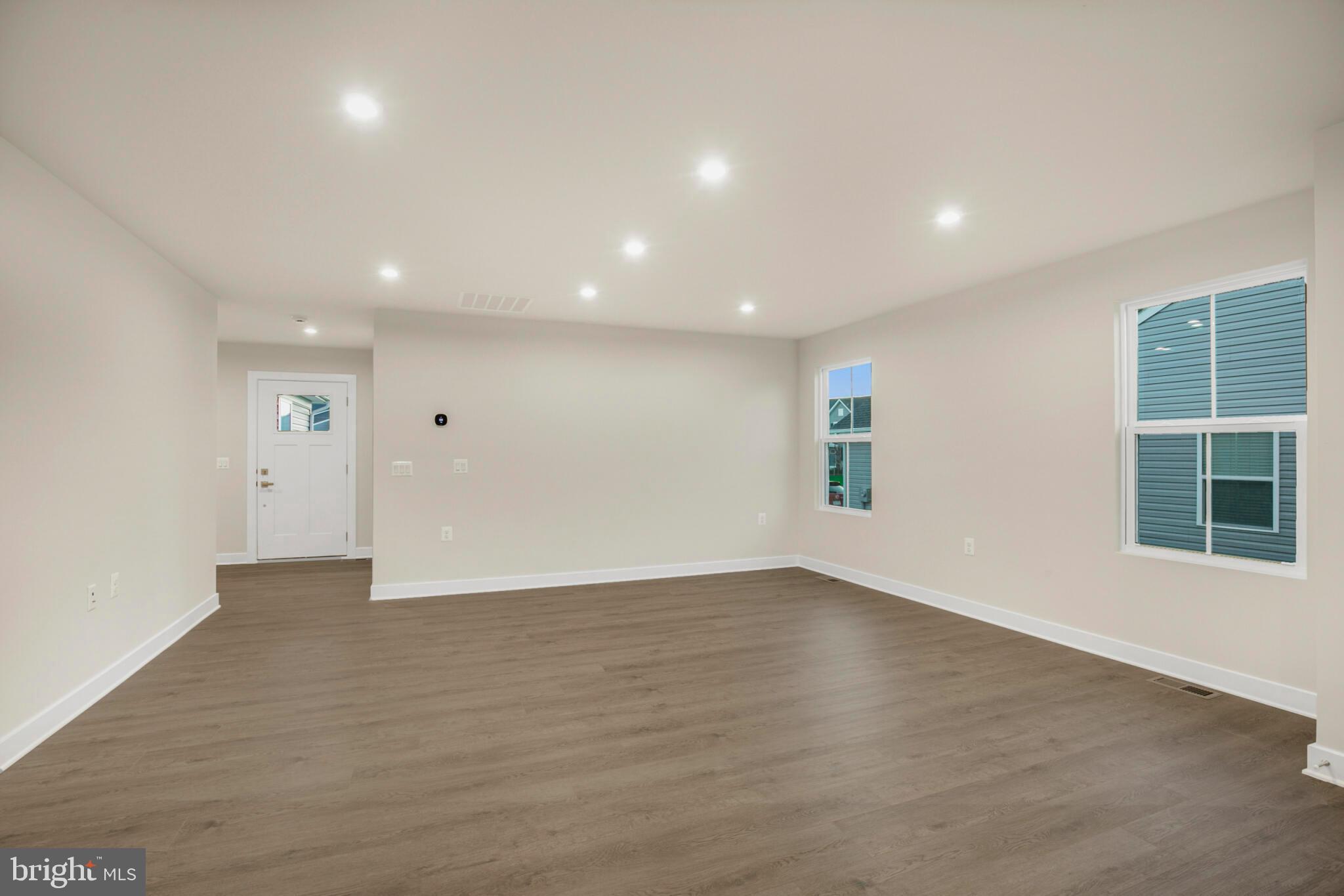 ARCADIA NORTH - Residential