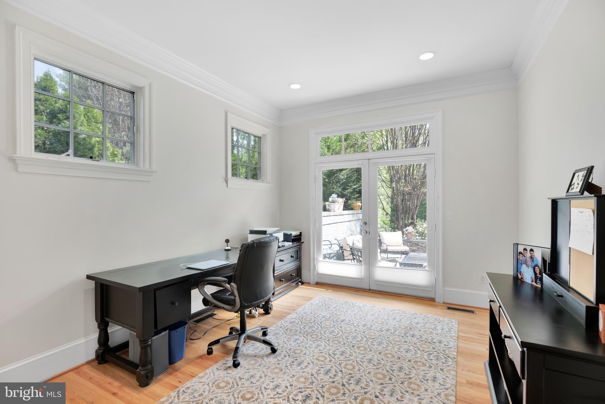 KENWOOD PARK - Residential