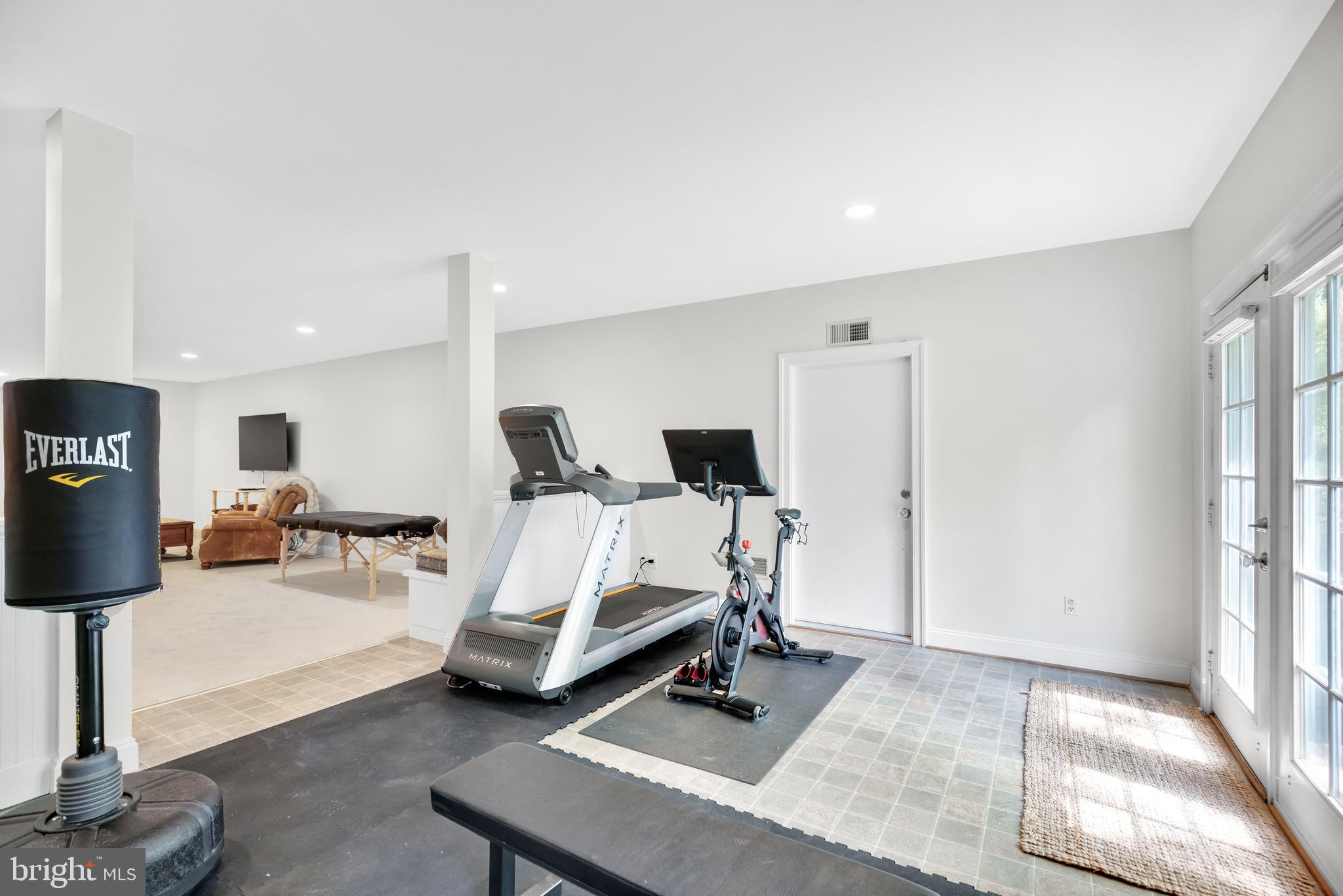 KENWOOD PARK - Residential