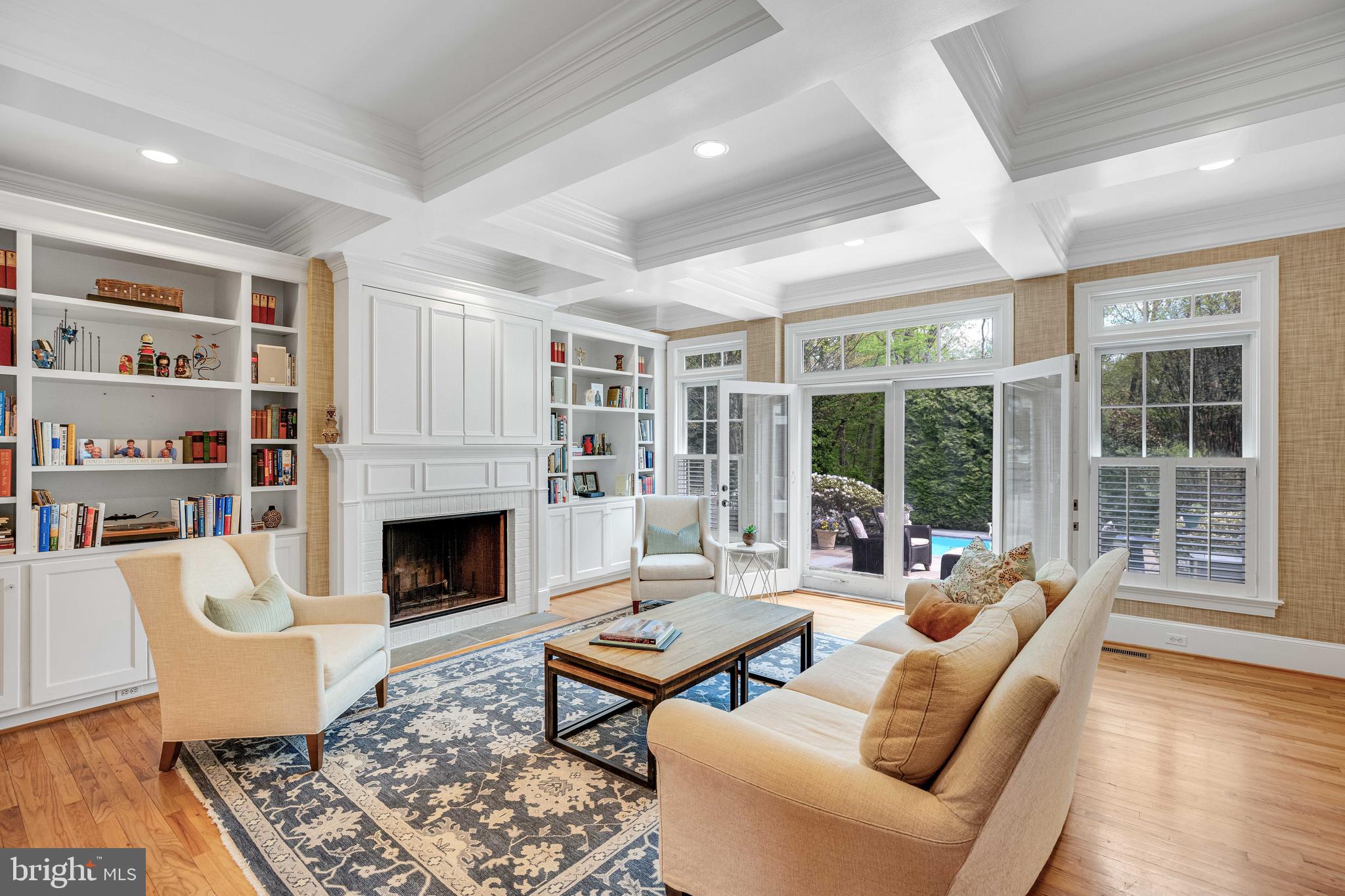 KENWOOD PARK - Residential