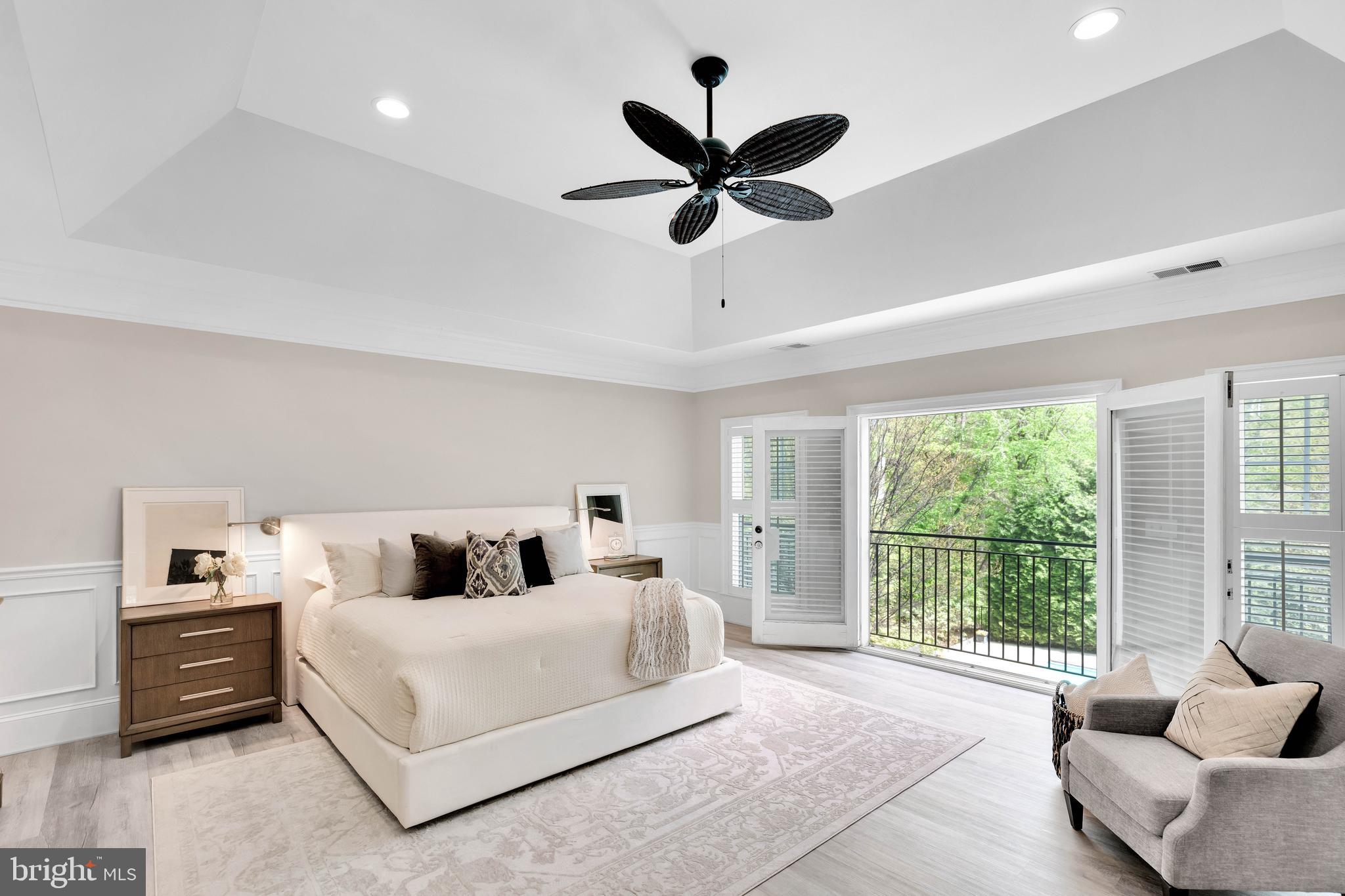 KENWOOD PARK - Residential