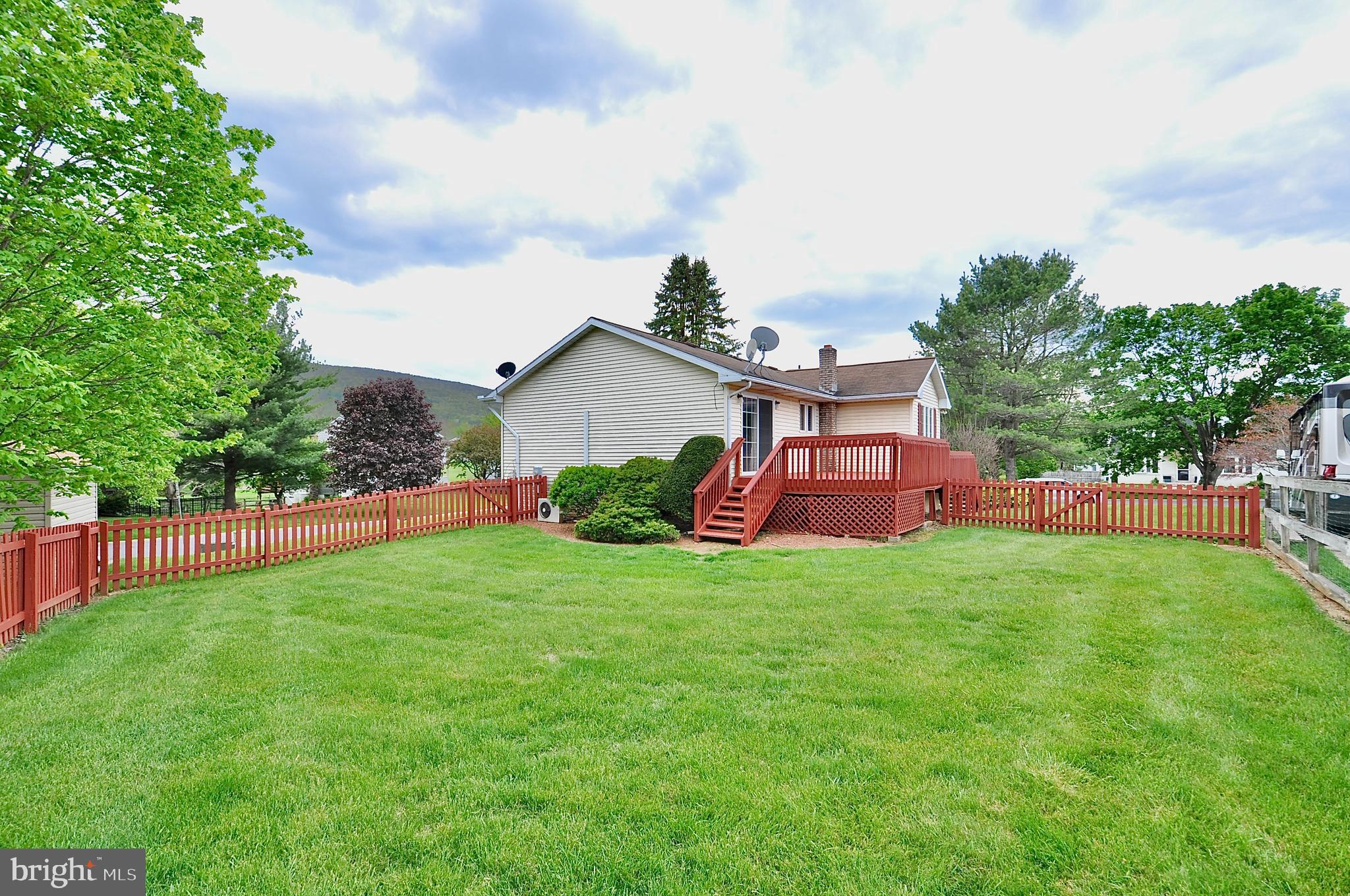 WILLOWBROOK - Residential