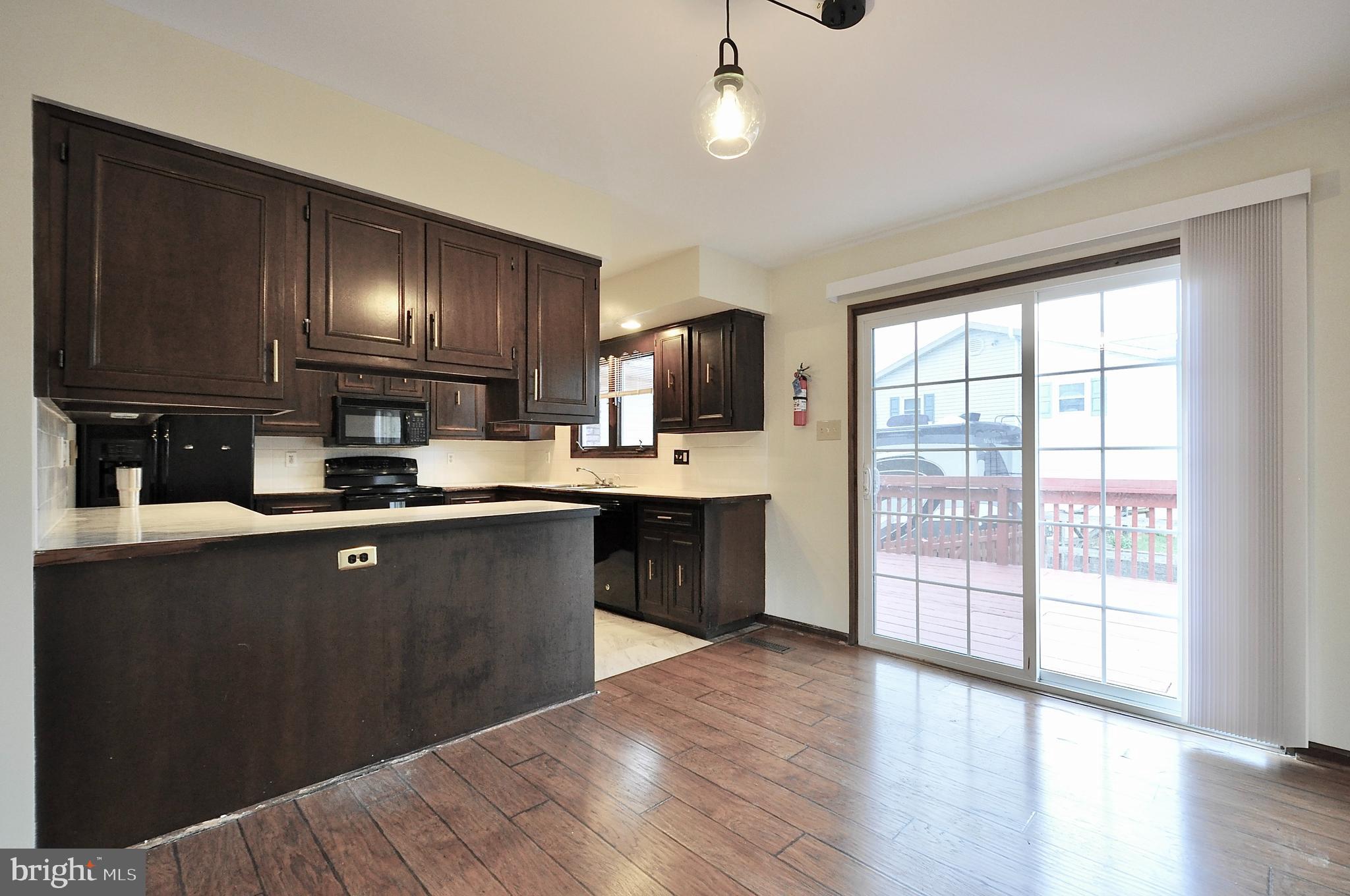 WILLOWBROOK - Residential