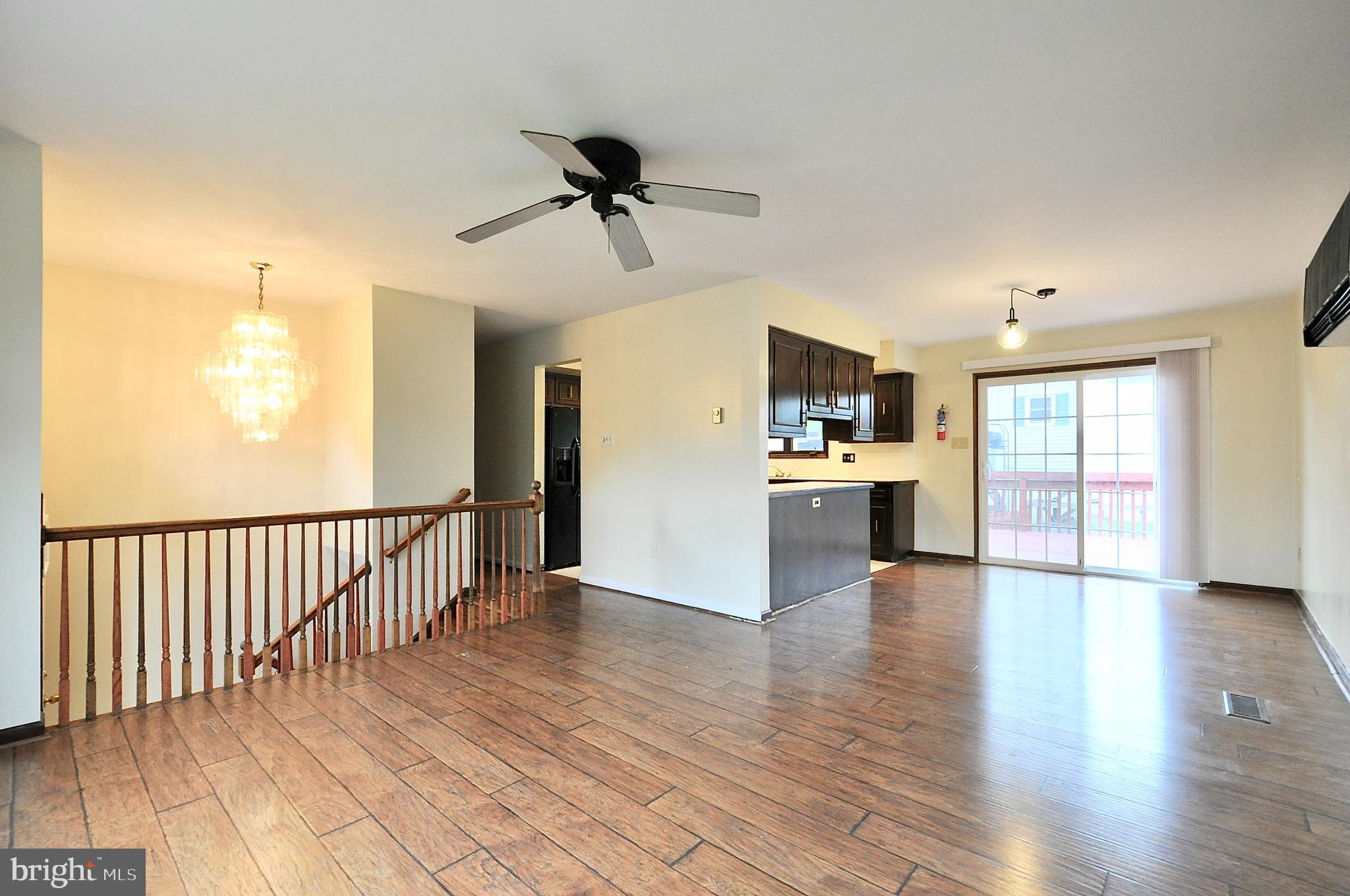 WILLOWBROOK - Residential