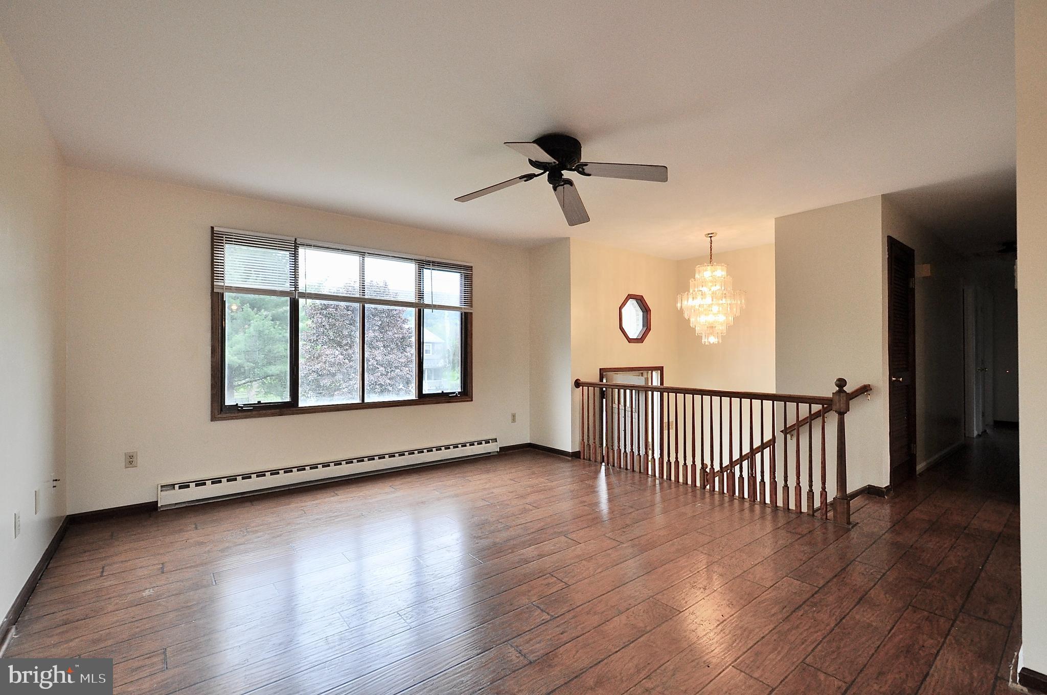 WILLOWBROOK - Residential