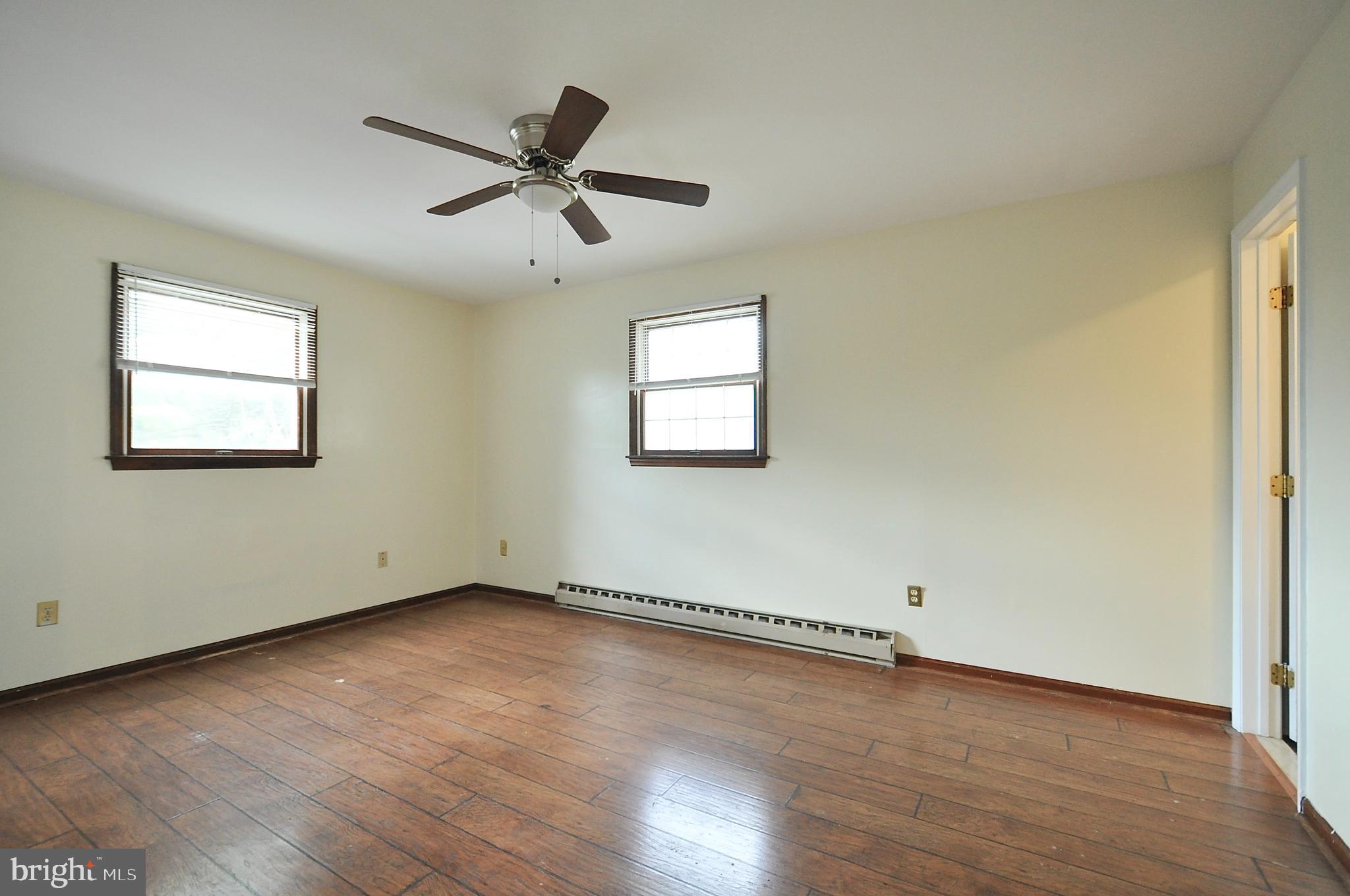 WILLOWBROOK - Residential