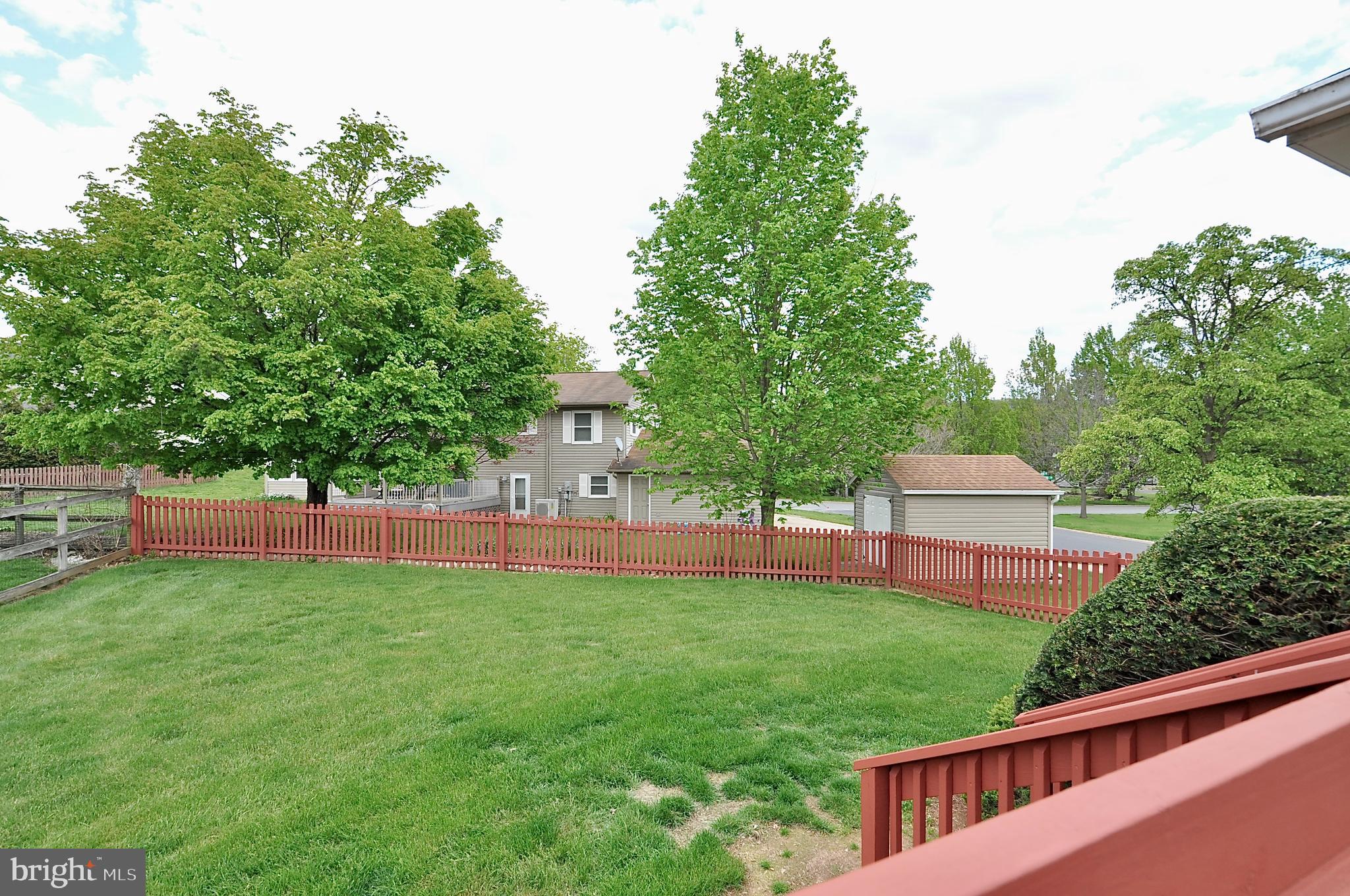 WILLOWBROOK - Residential