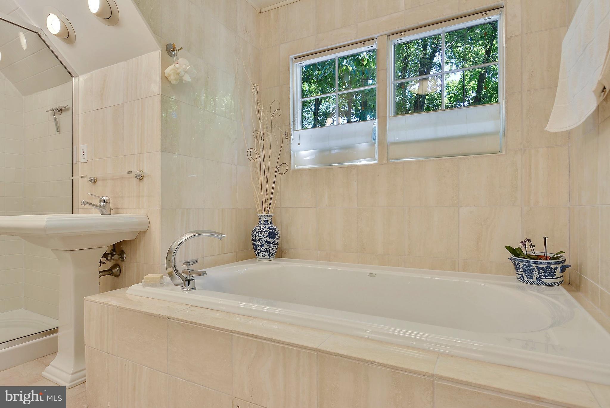 KENTLAND FARMS - Residential