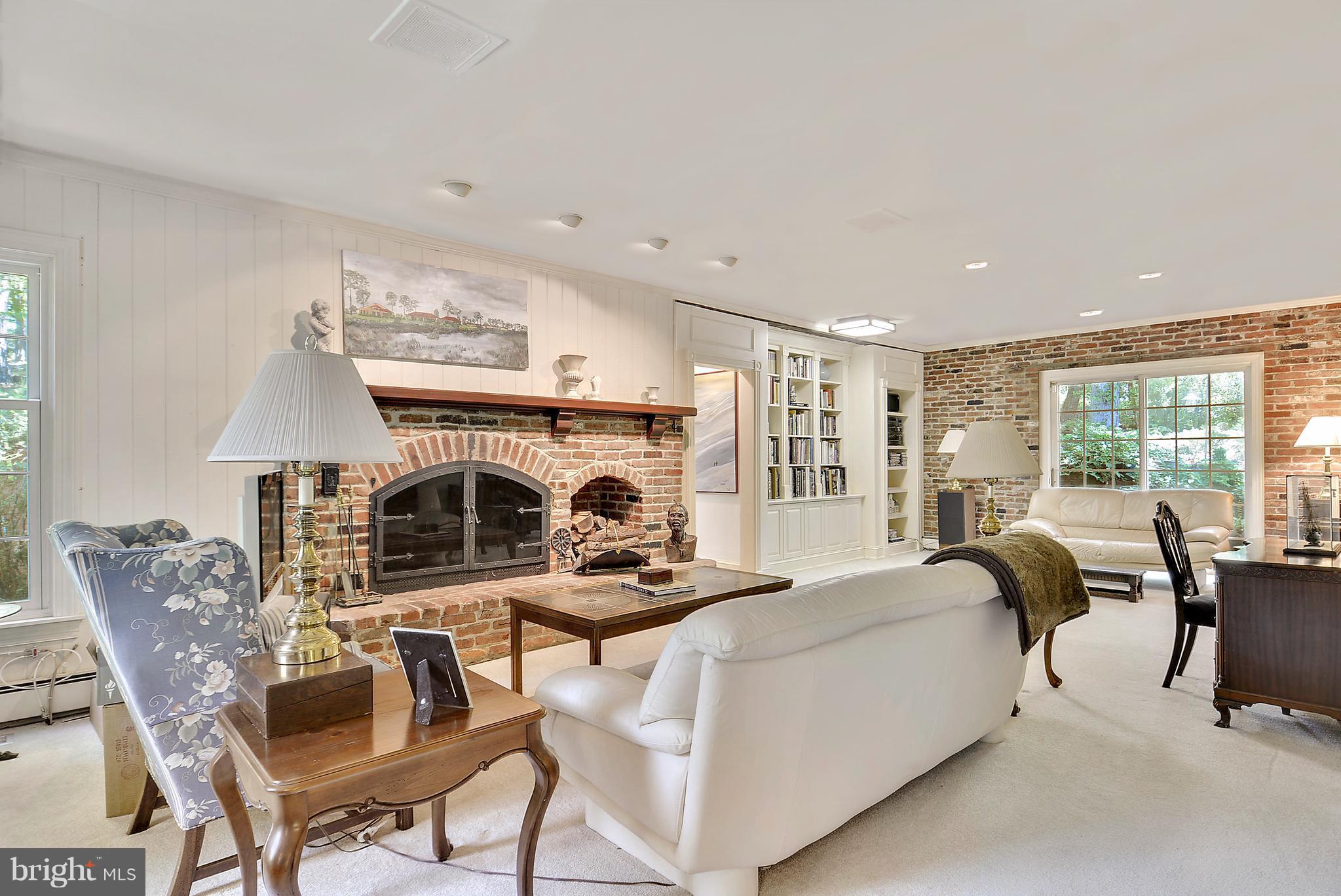 KENTLAND FARMS - Residential