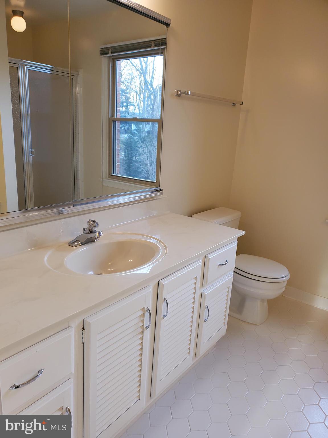 MANOR VILLAGE - Residential Lease