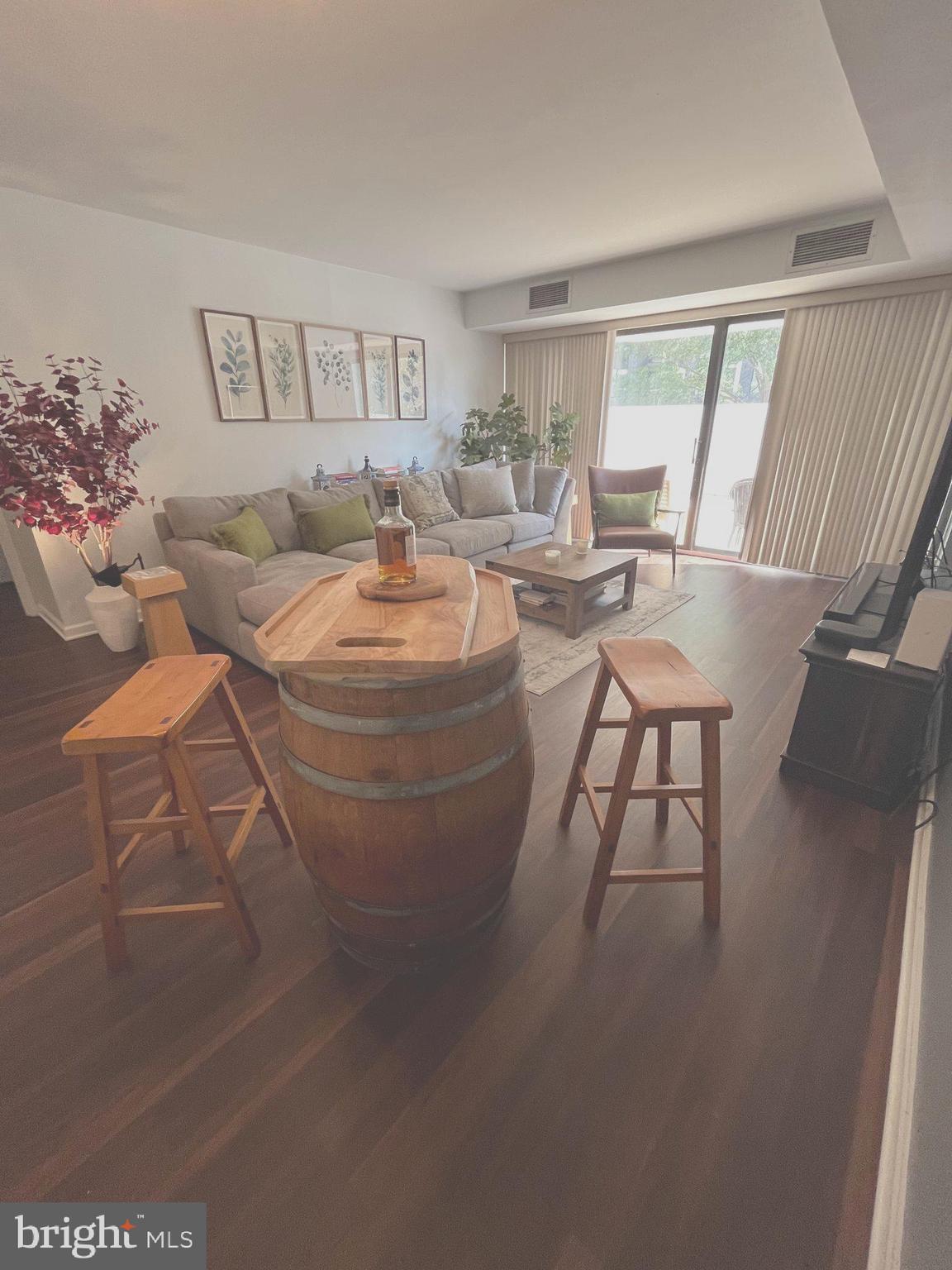1530 KEY BOULEVARD 205