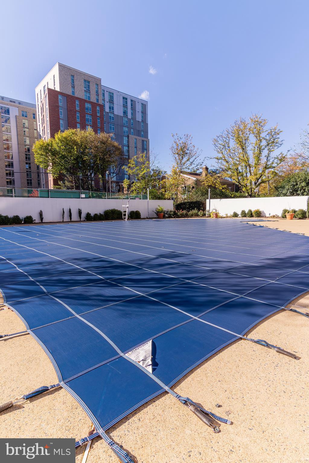 THE ATRIUM - Residential