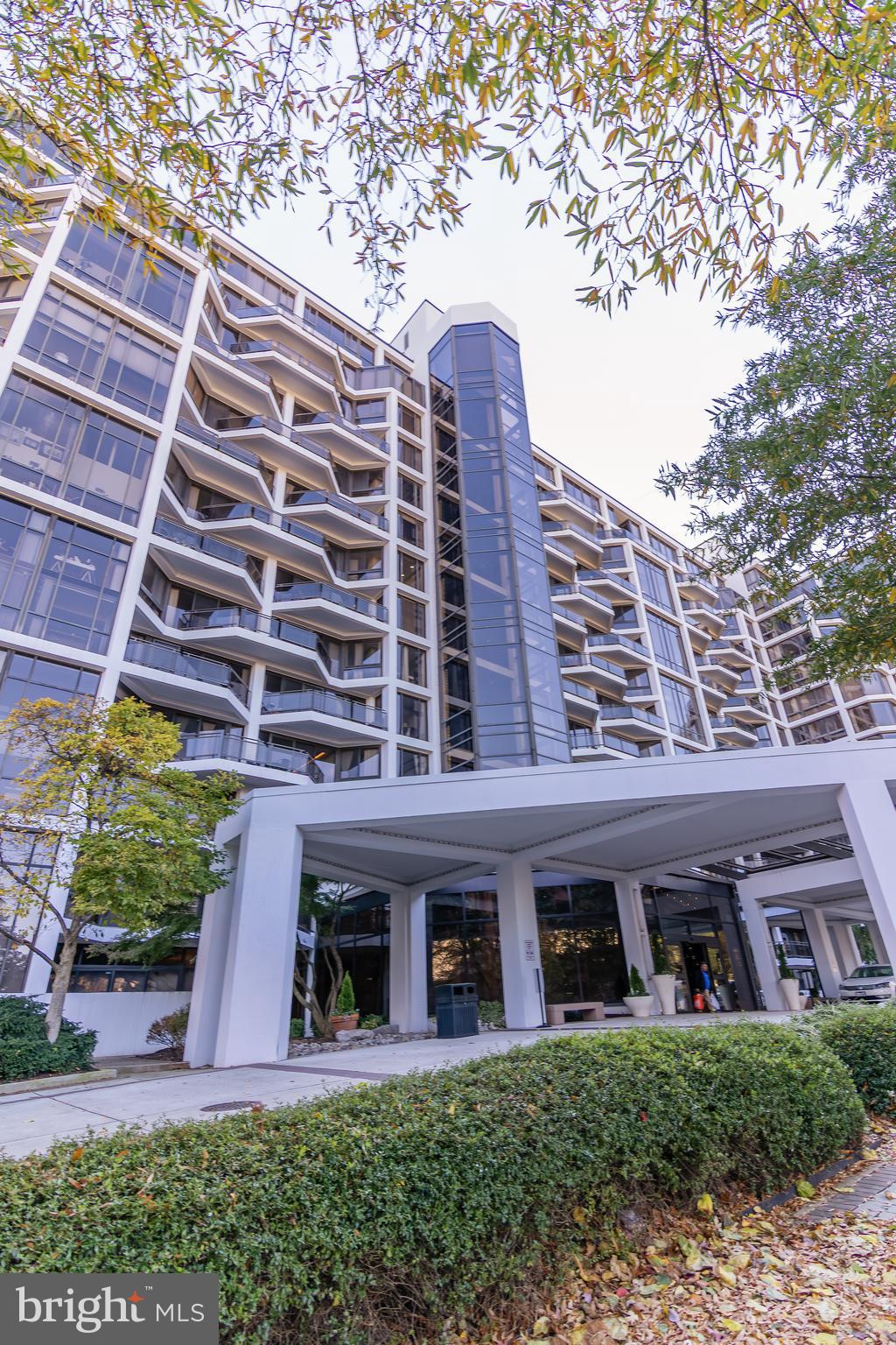 1530 KEY BOULEVARD 205