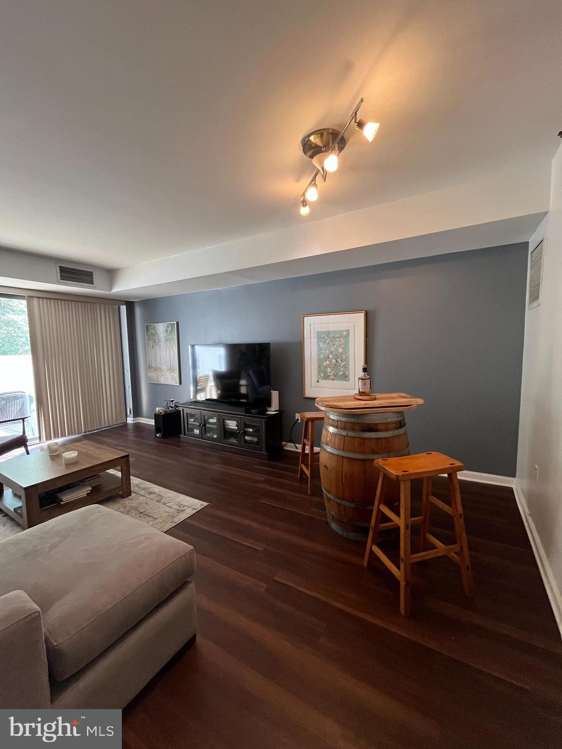 1530 KEY BOULEVARD 205