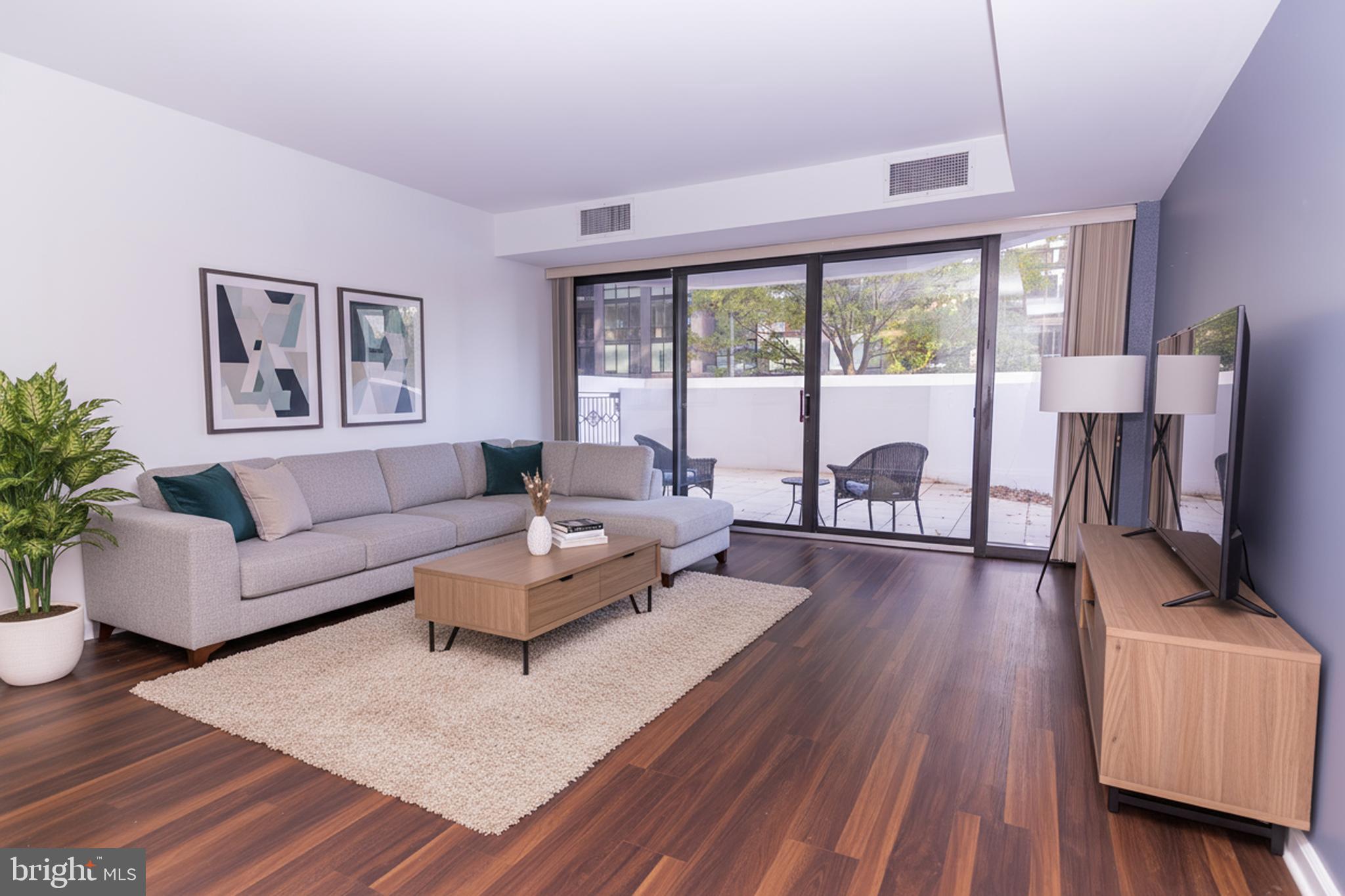 THE ATRIUM - Residential