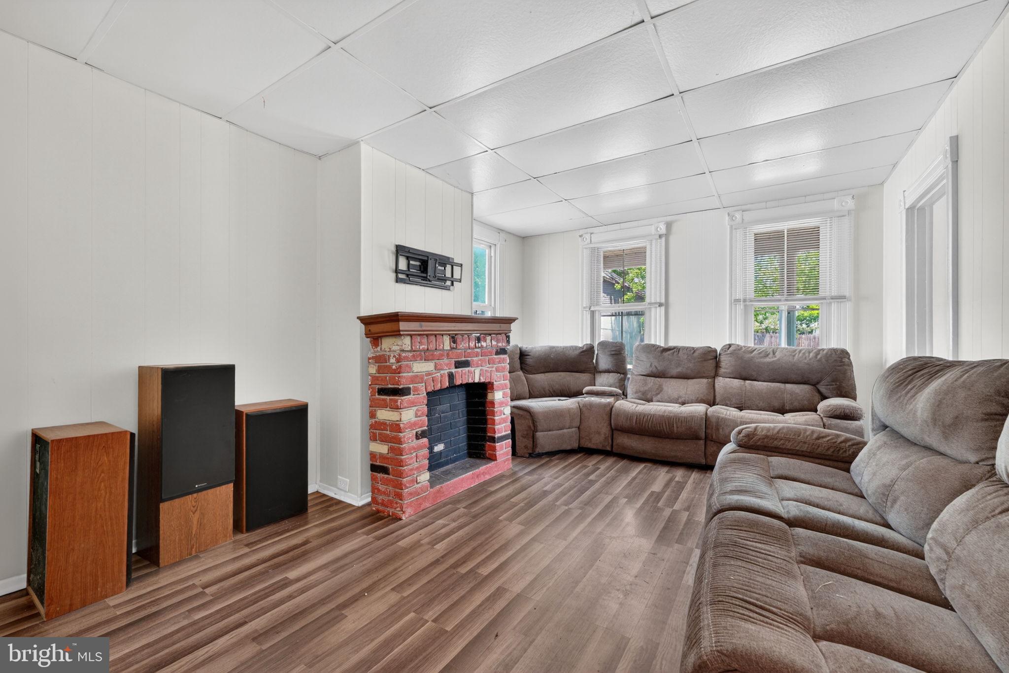 CAMBRIDGE - Residential
