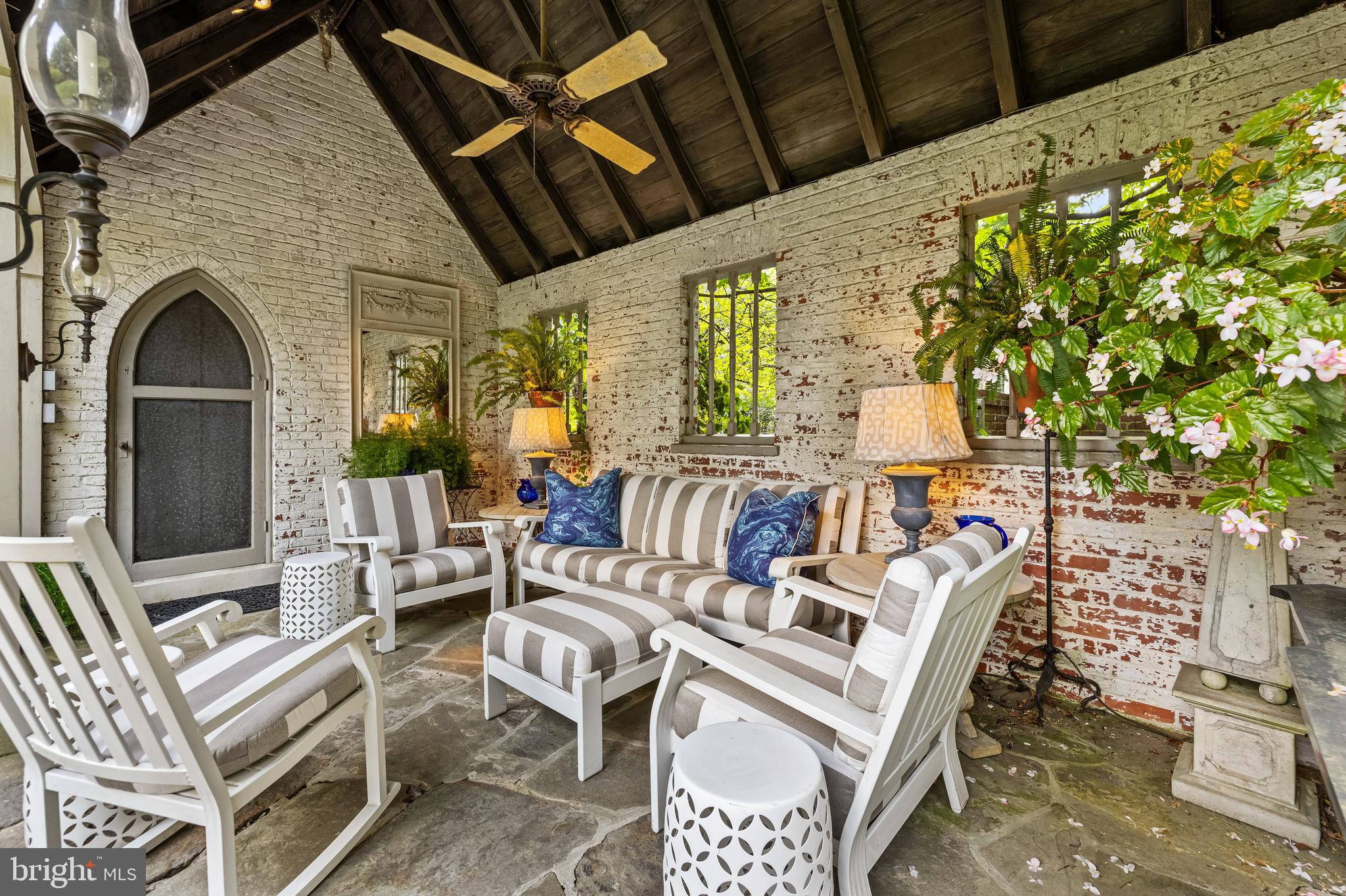 HOMELAND HISTORIC DISTRICT - Residential