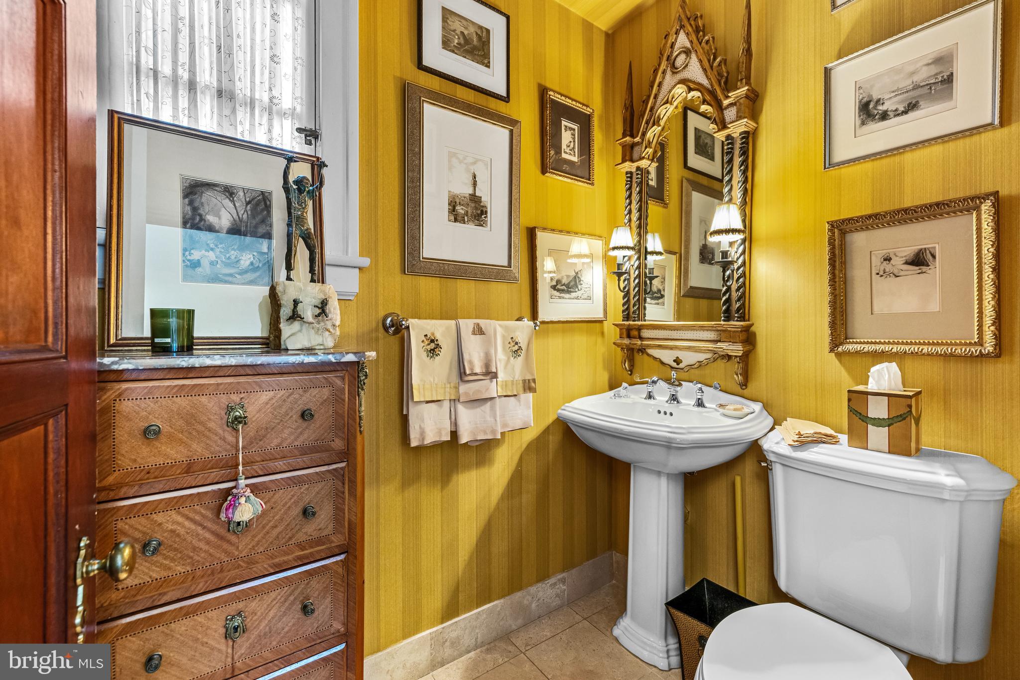 HOMELAND HISTORIC DISTRICT - Residential