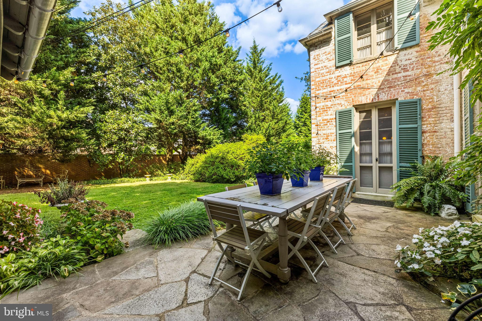 HOMELAND HISTORIC DISTRICT - Residential