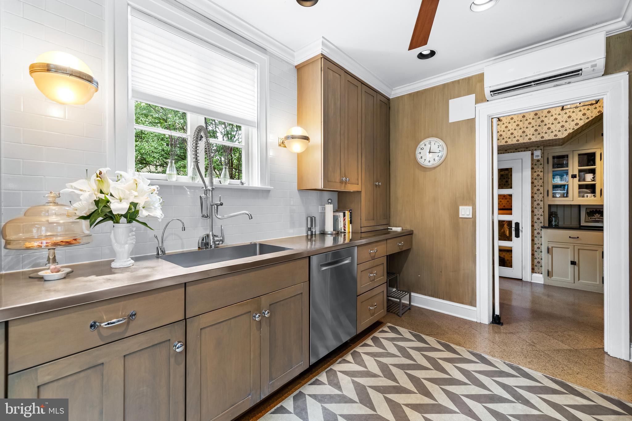 HOMELAND HISTORIC DISTRICT - Residential