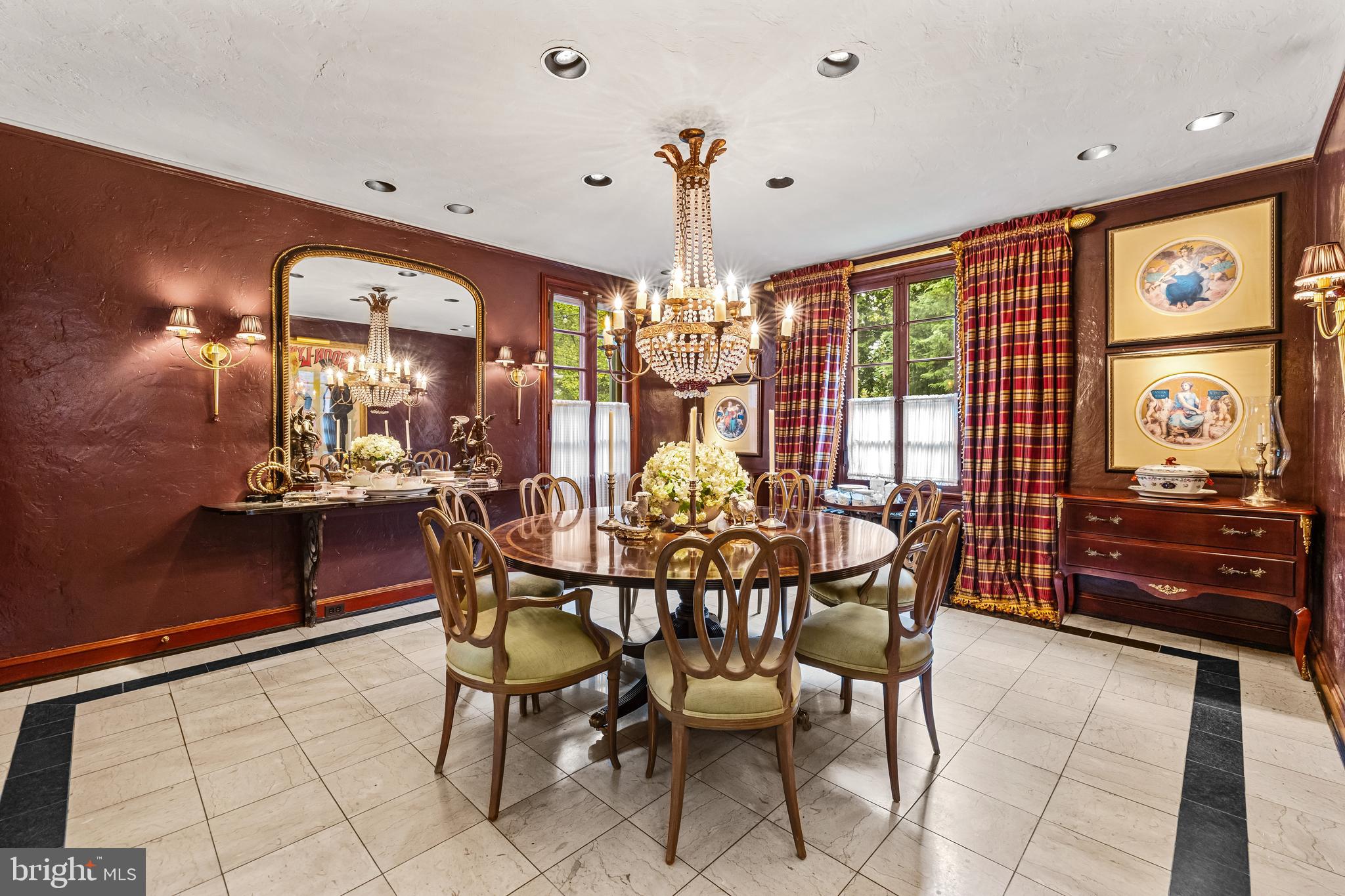 HOMELAND HISTORIC DISTRICT - Residential