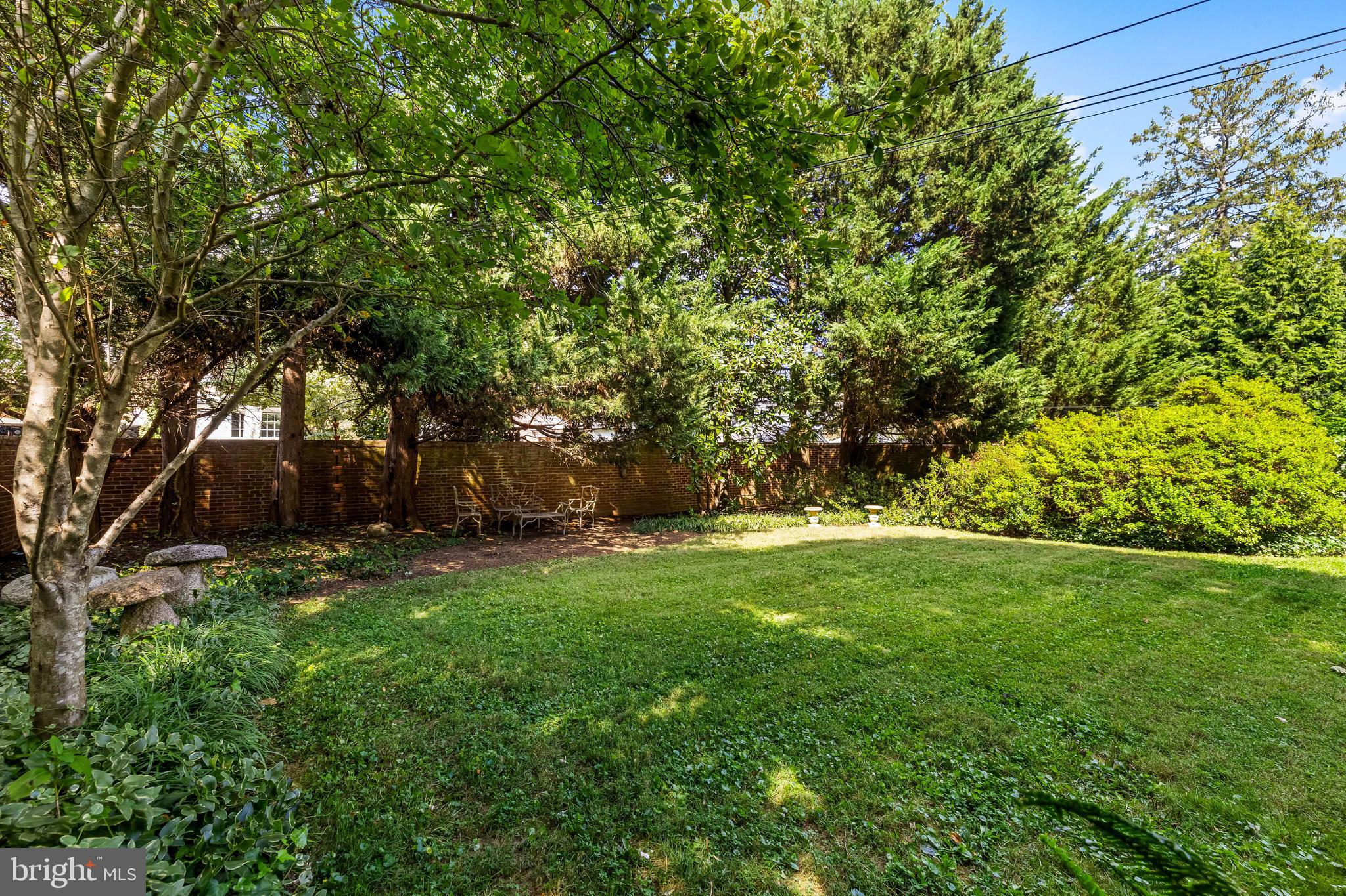 HOMELAND HISTORIC DISTRICT - Residential