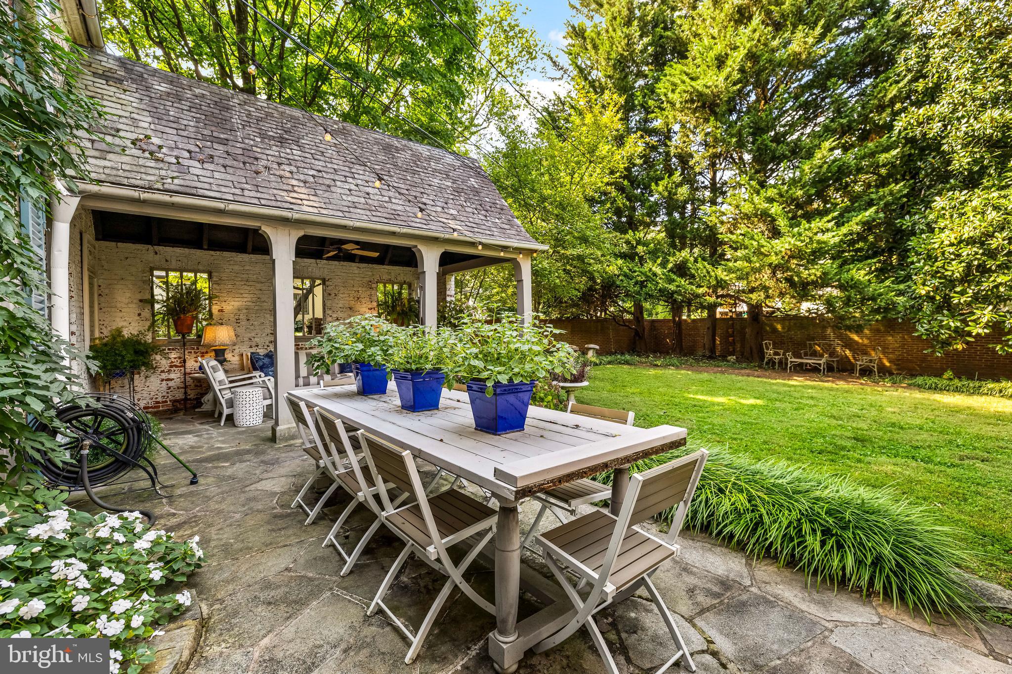 HOMELAND HISTORIC DISTRICT - Residential