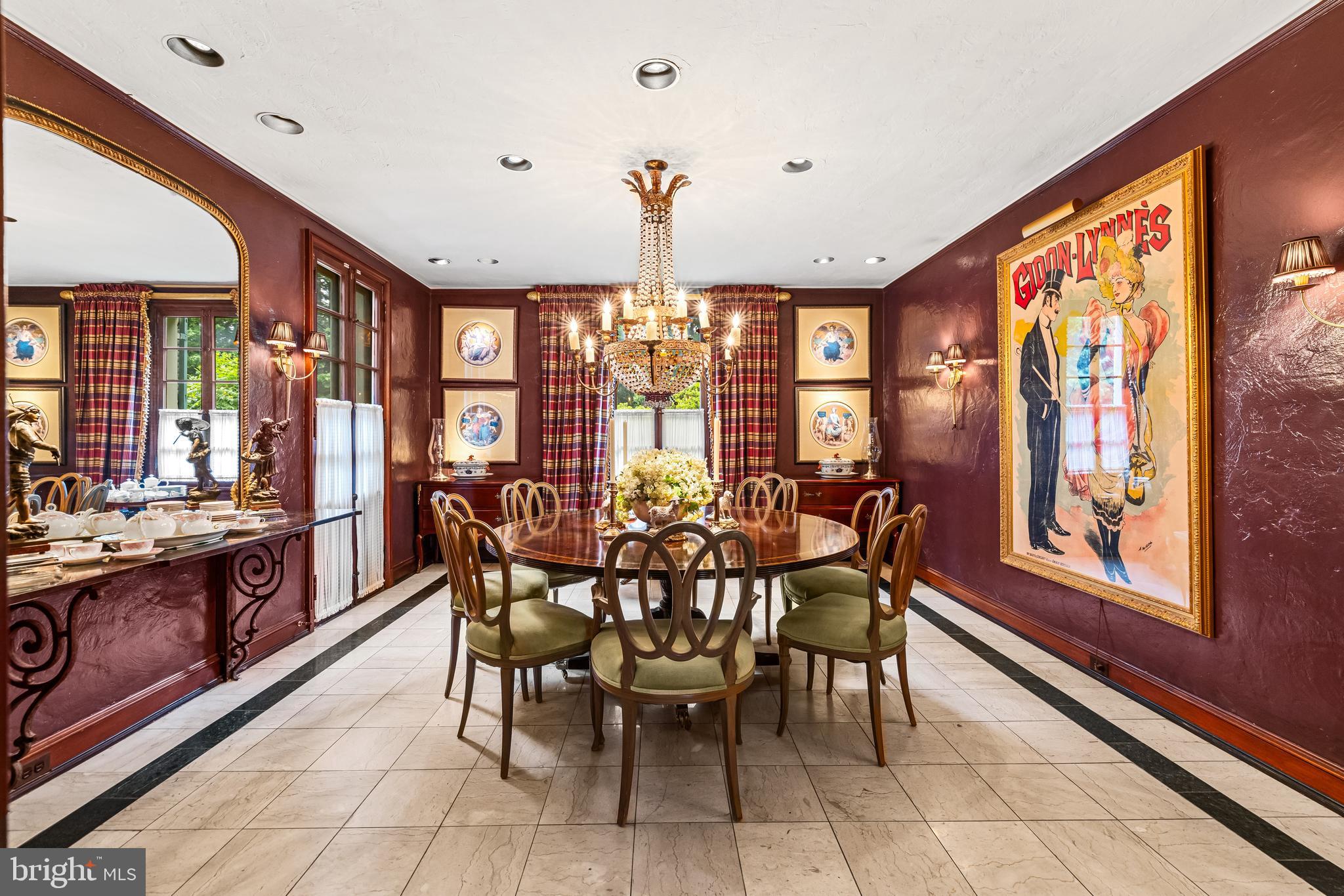 HOMELAND HISTORIC DISTRICT - Residential