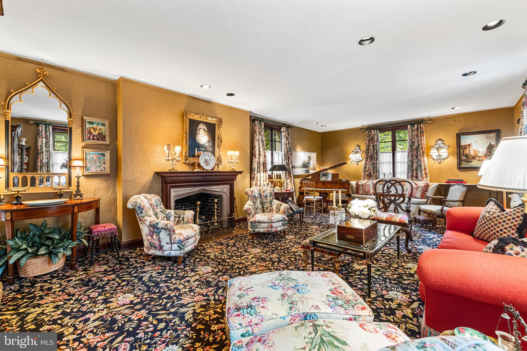 HOMELAND HISTORIC DISTRICT - Residential