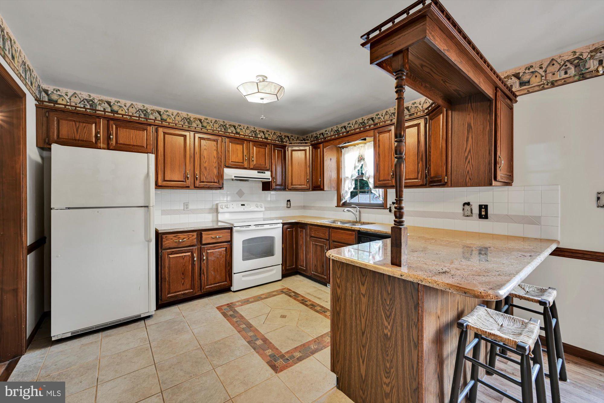 LINCOLN GARDENS - Residential
