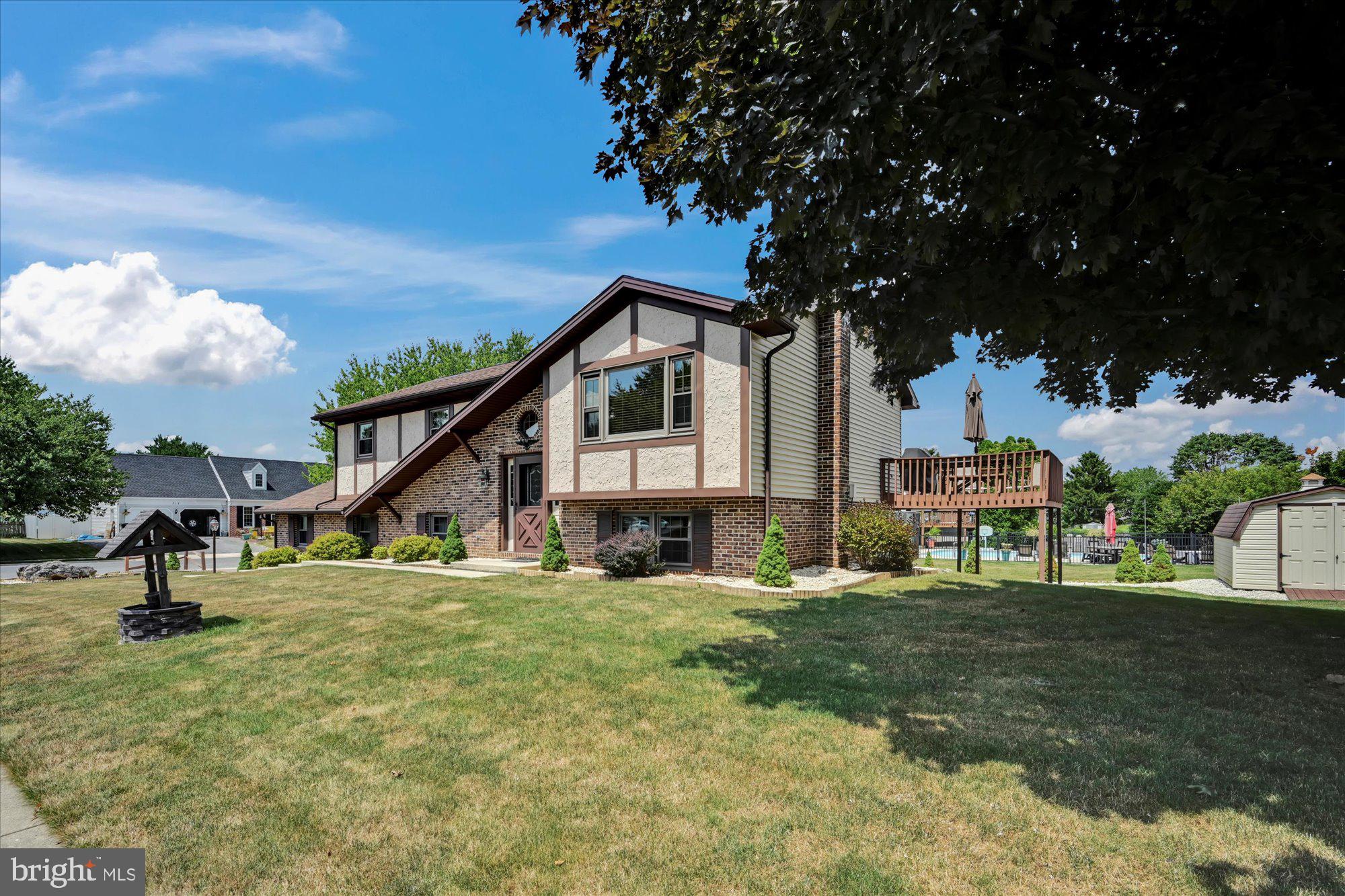 LINCOLN GARDENS - Residential