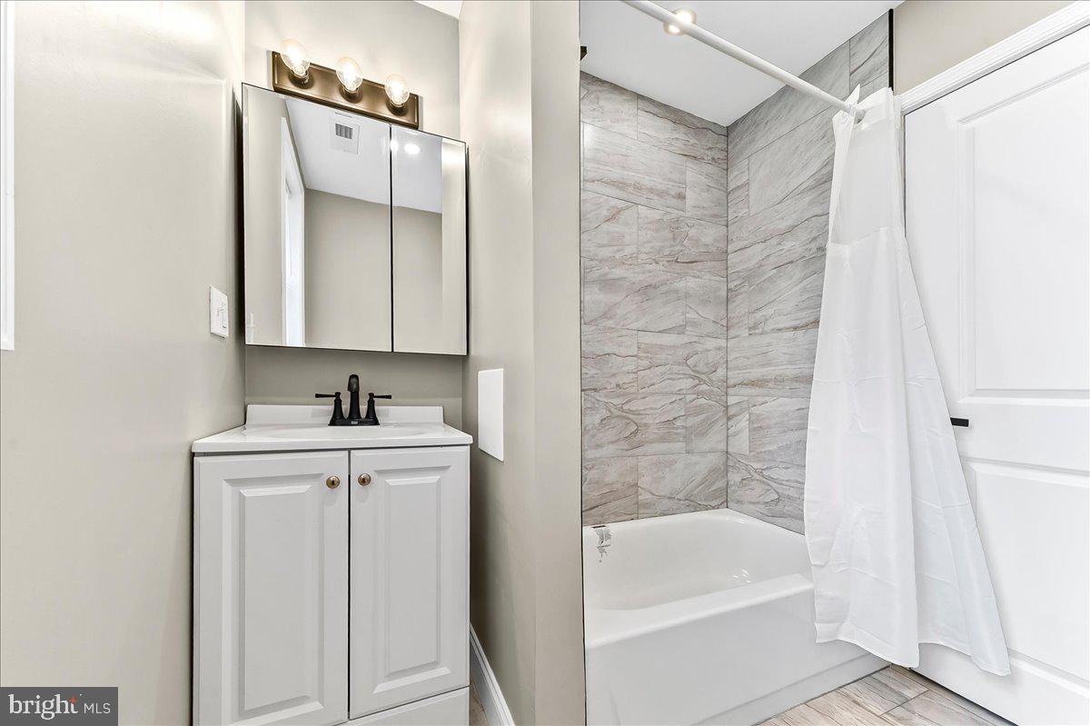 FELTONVILLE - Residential