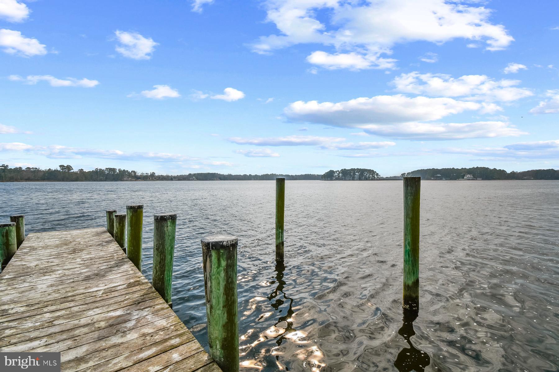 HOLIDAY HARBOR - Residential