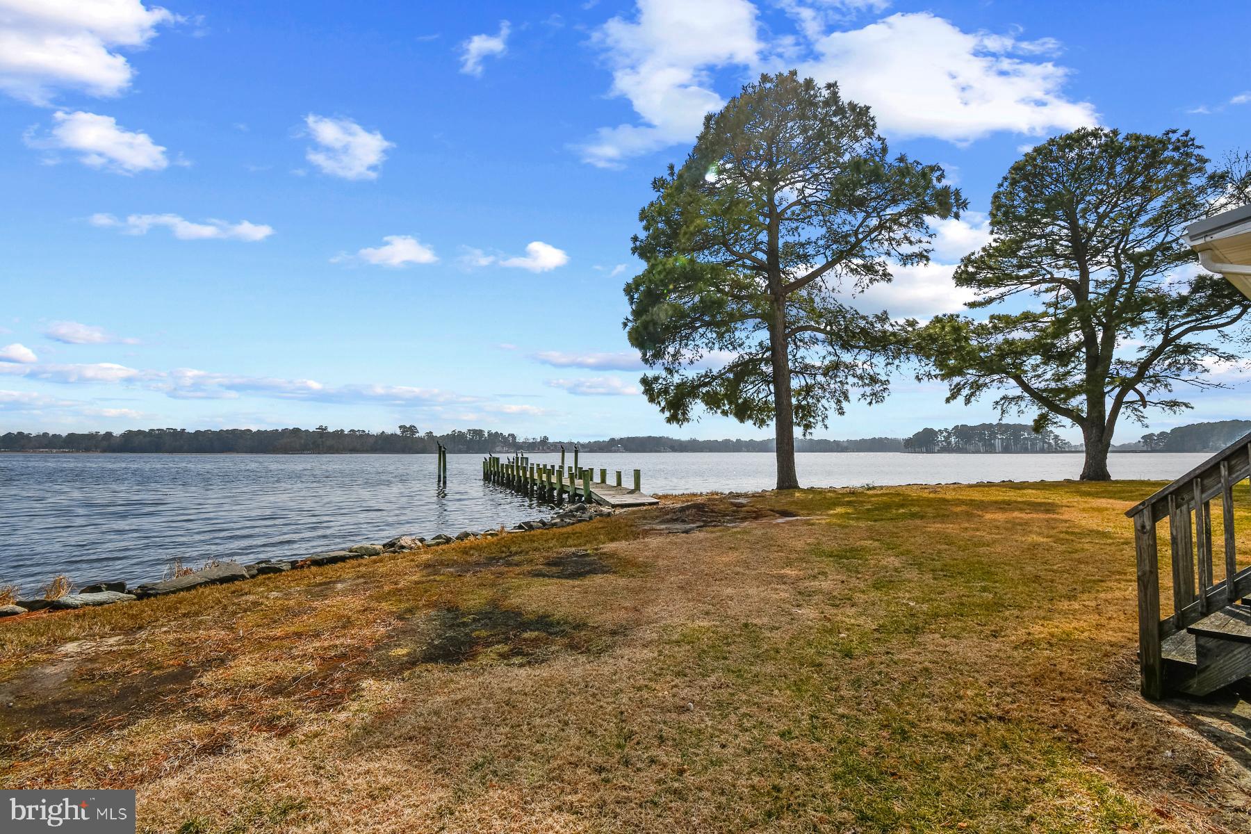 HOLIDAY HARBOR - Residential