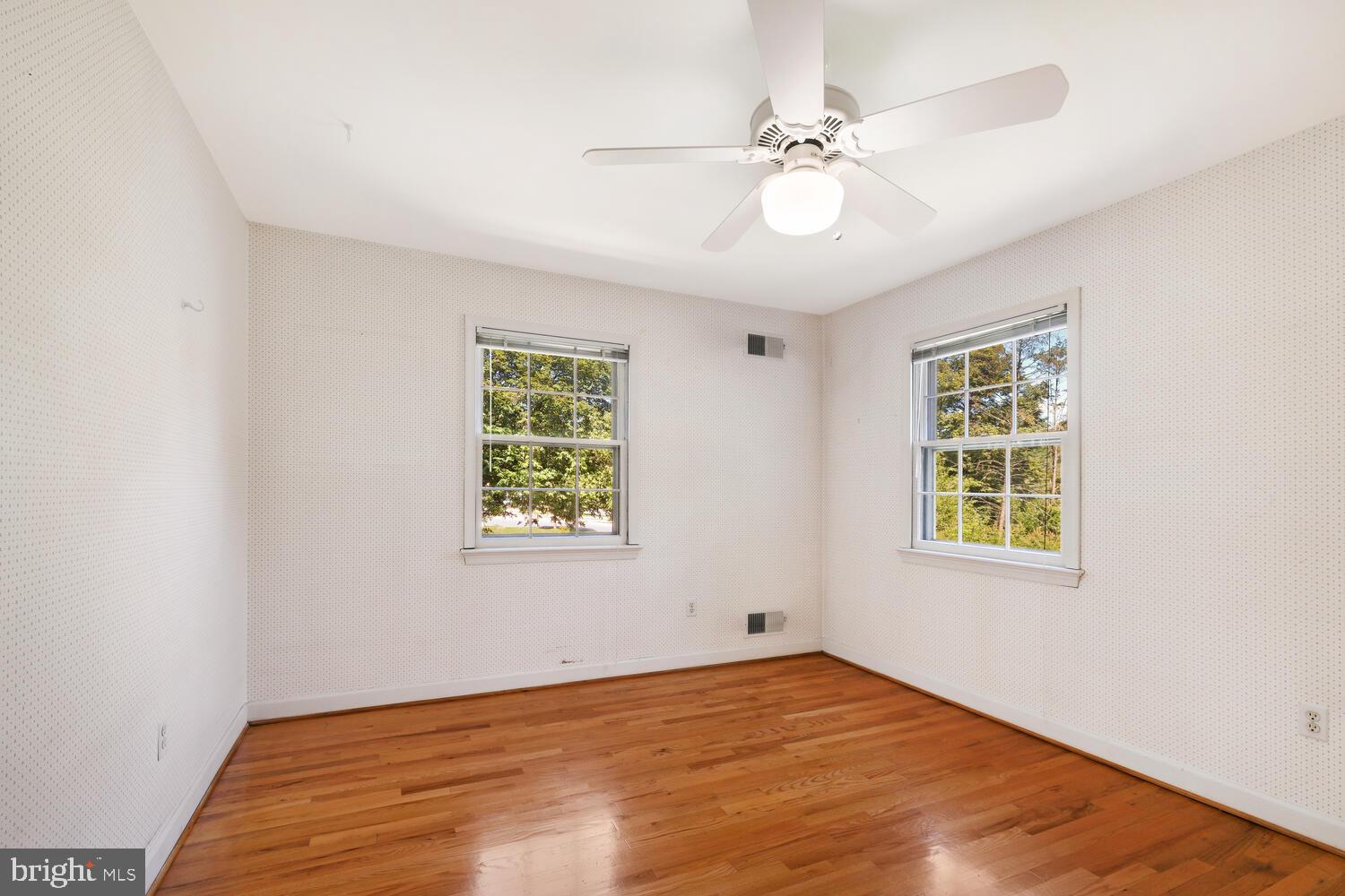 LUXMANOR - Residential