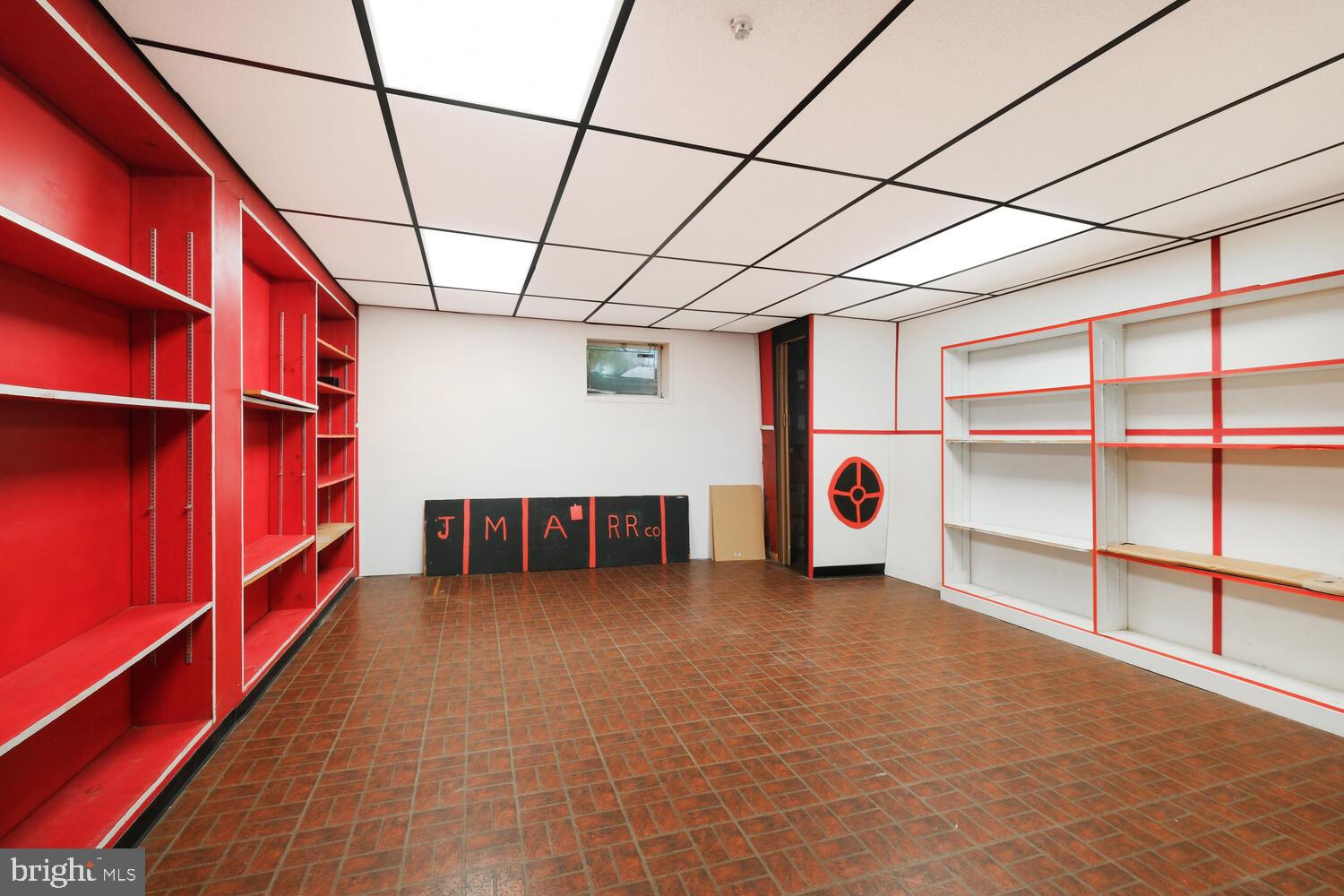 LUXMANOR - Residential