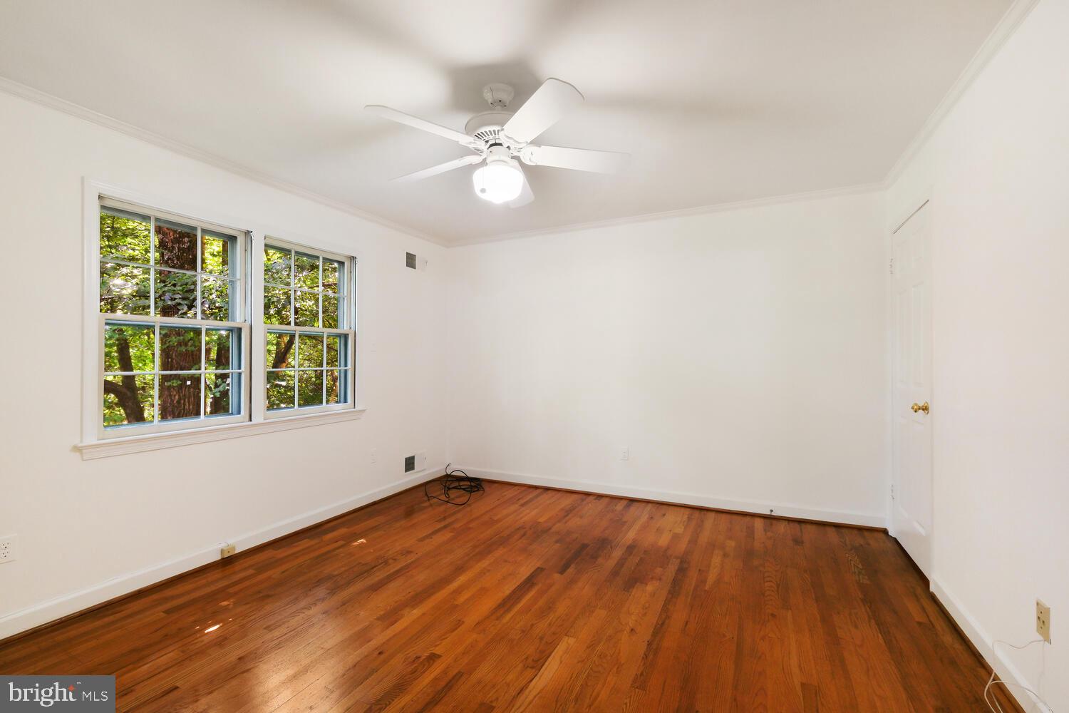 LUXMANOR - Residential