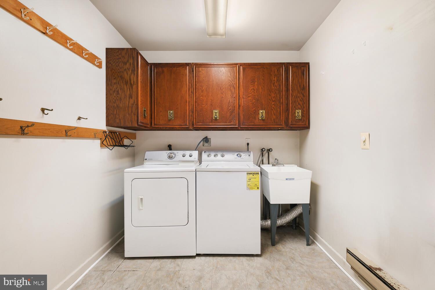 LUXMANOR - Residential