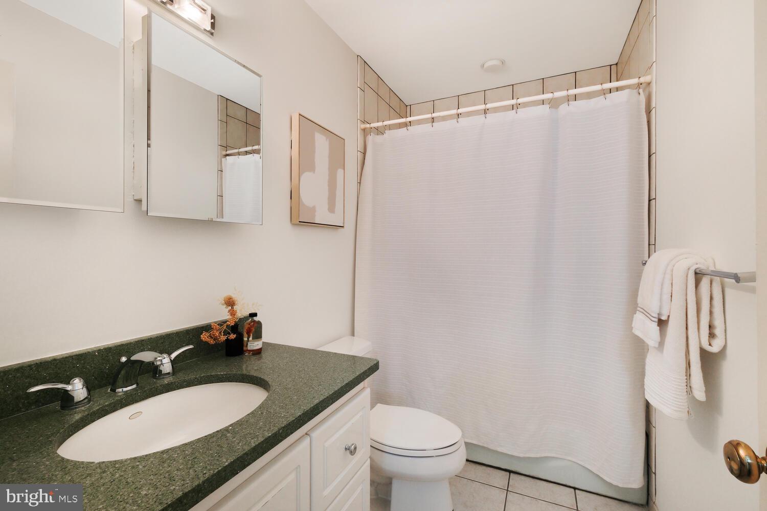 LUXMANOR - Residential