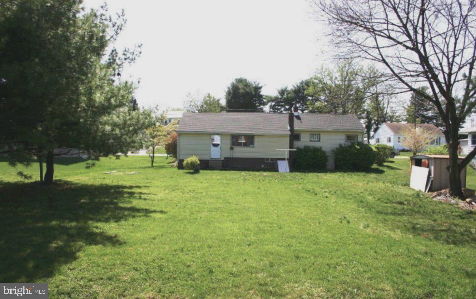 HALFWAY - Residential