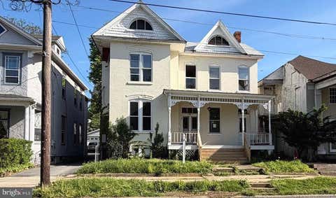 Homes For Sale - 311 E Washington Street<br/> Jefferson County, CHARLES TOWN, WV 25414