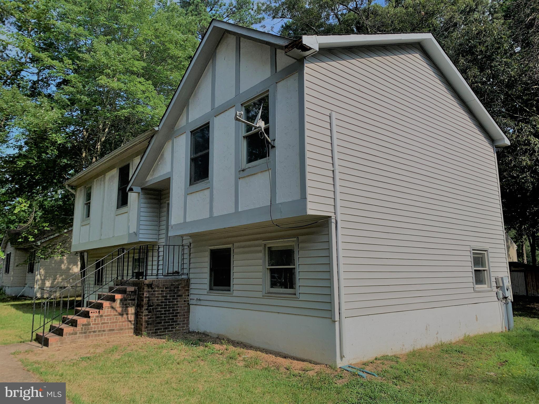 LAKE LAND OR - Residential