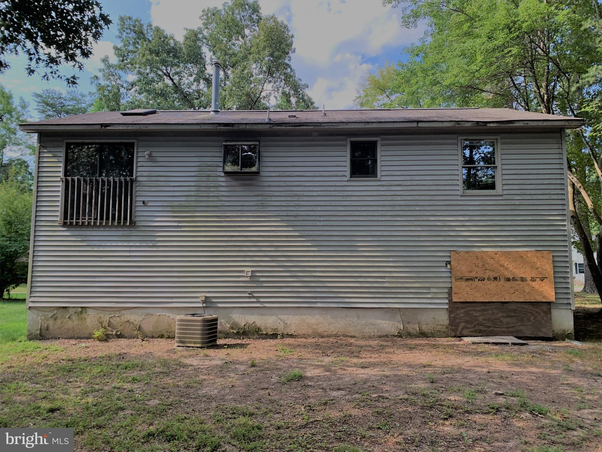 LAKE LAND OR - Residential