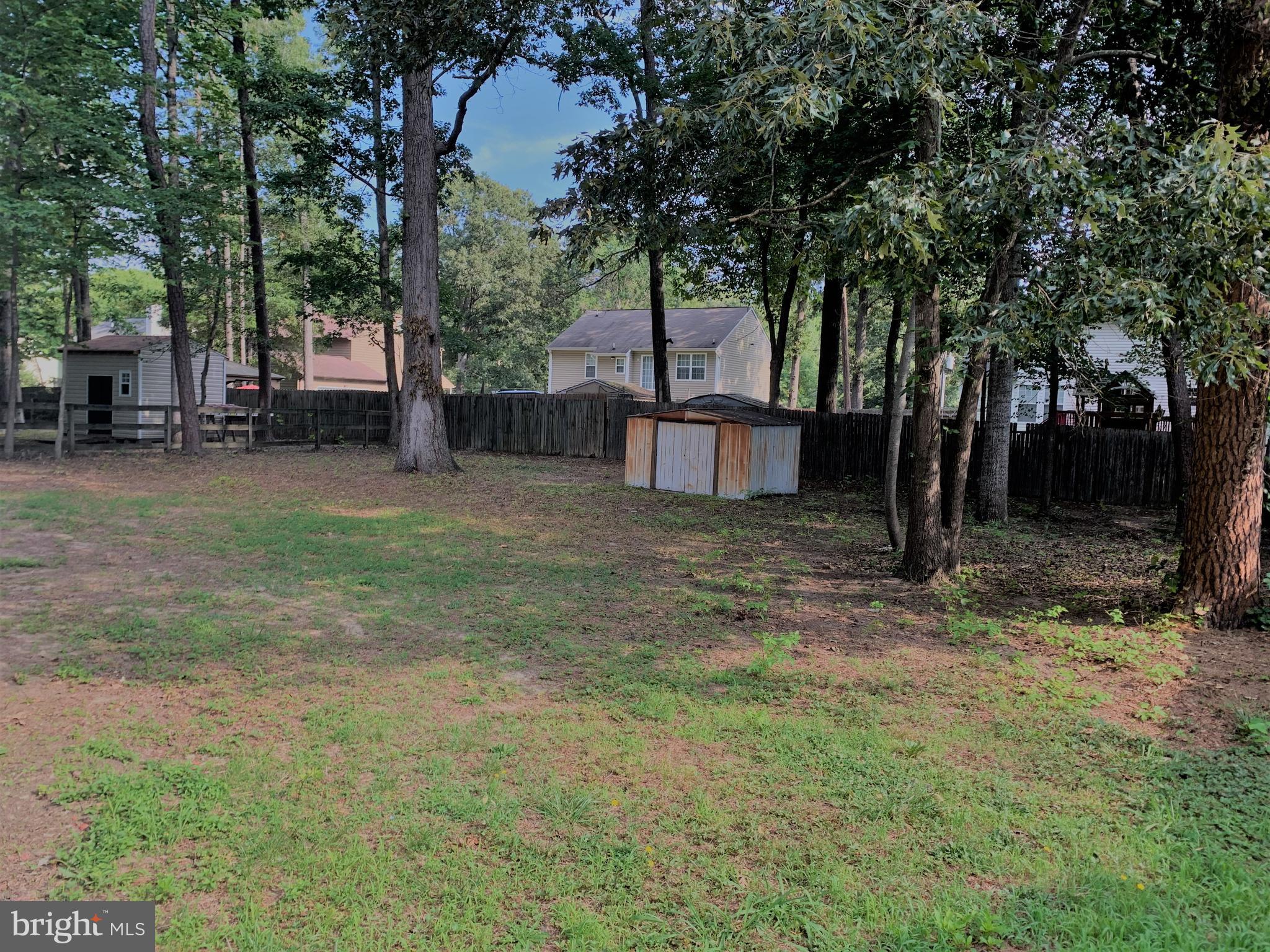 LAKE LAND OR - Residential