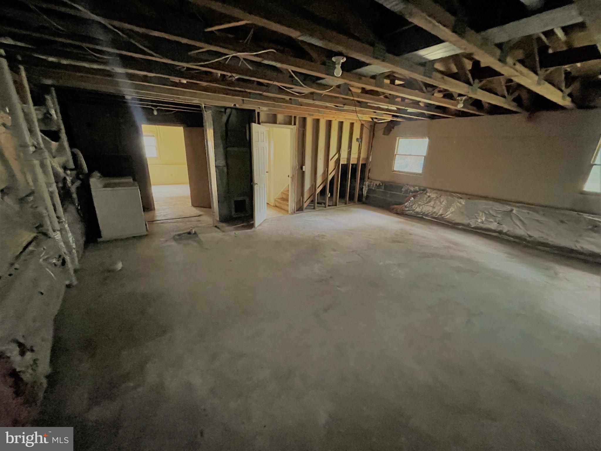 LAKE LAND OR - Residential