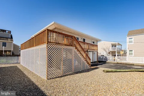 500 Engleside Avenue, Beach Haven, NJ MLS: NJOC2032678