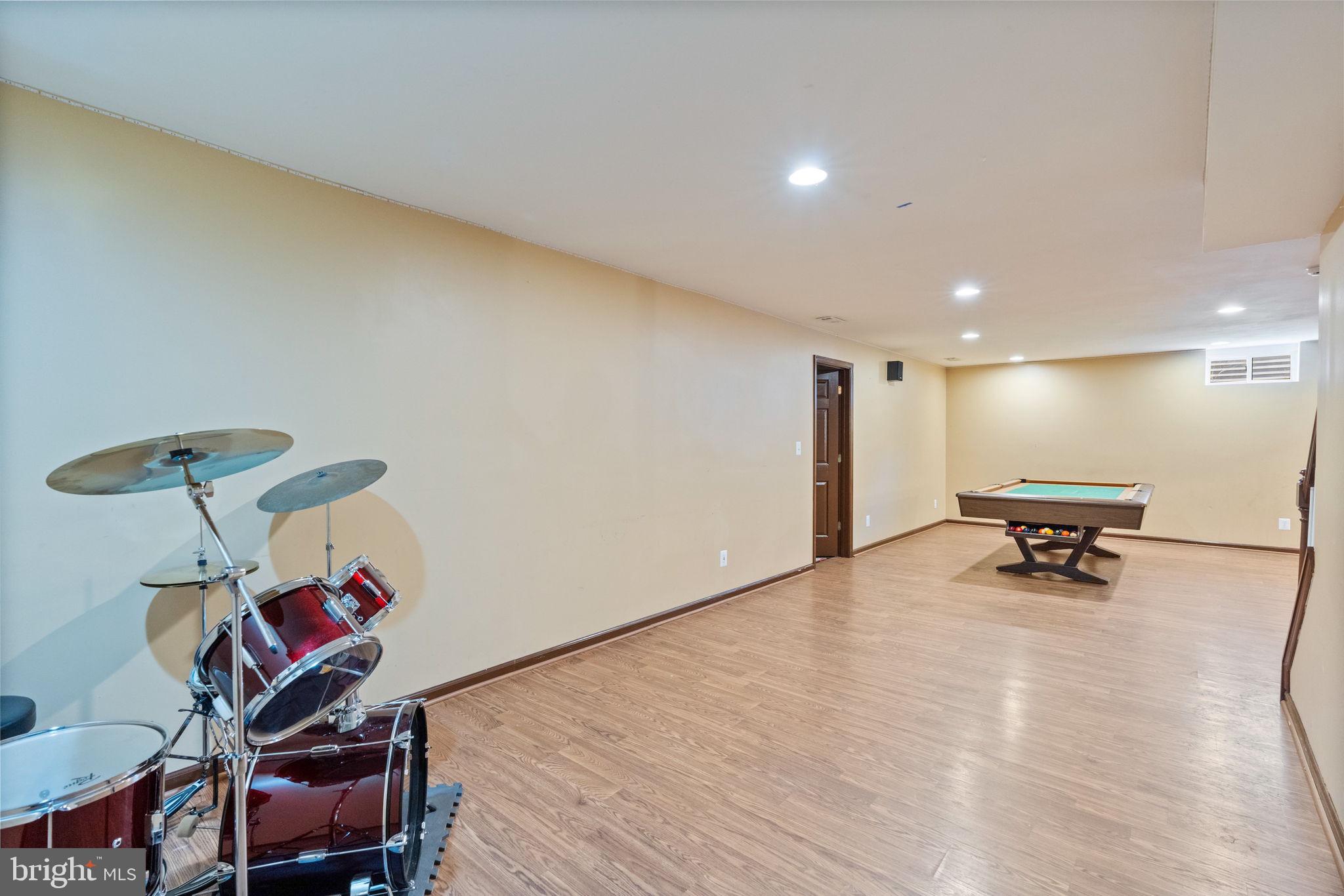 CLARKS GLEN - Residential